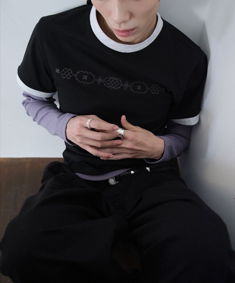 Lace Stitch Ringer Tee_[Black]