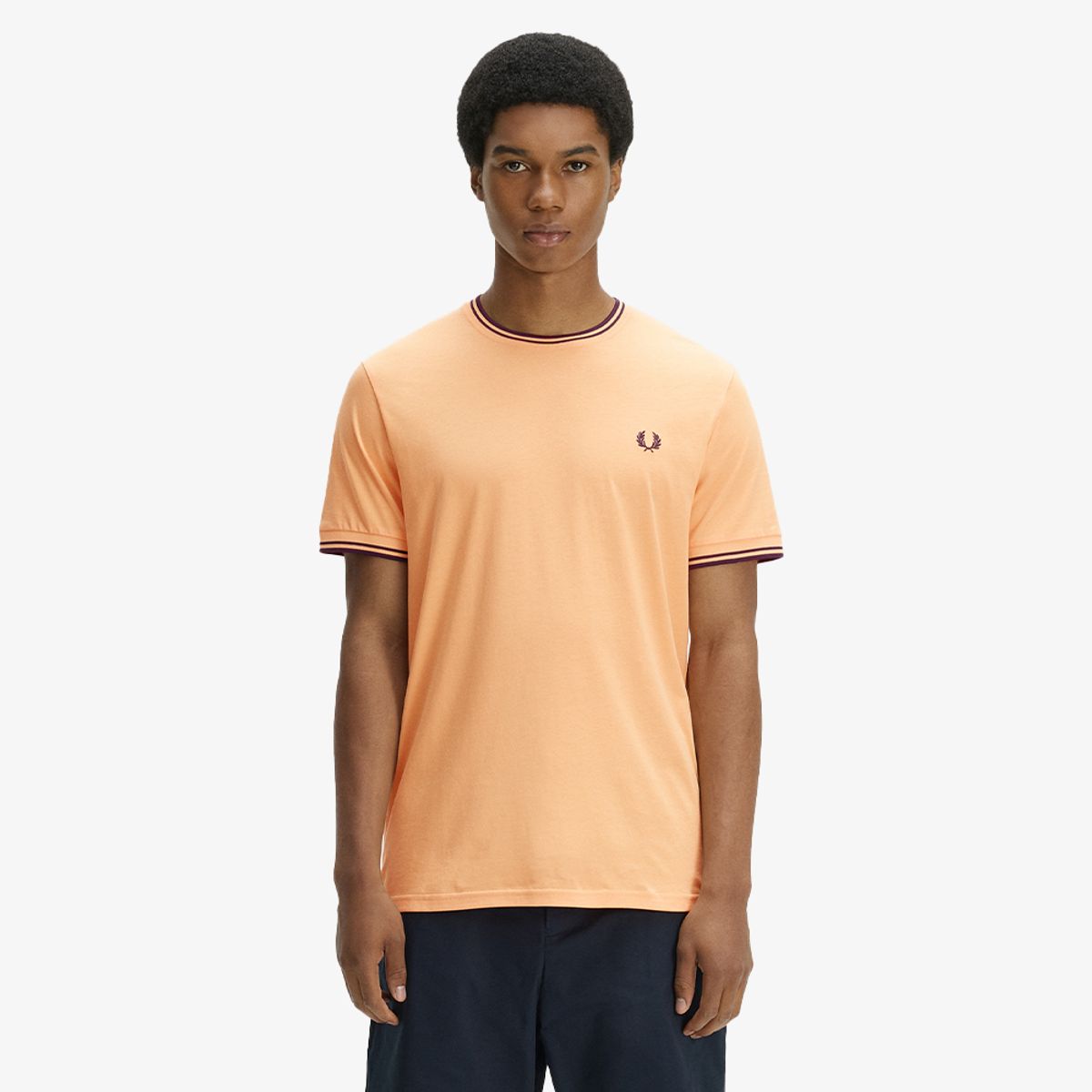 프레드페리(FRED PERRY) [Sharp] 트윈 팁 티셔츠 - 피치/프렌치네이비 AFPM2611588-82B