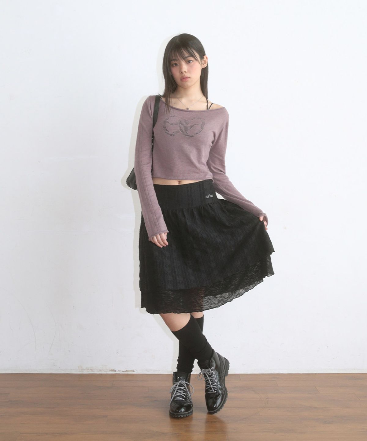 애즈온(ASON) LACY CHECK SKIRT / BLACK