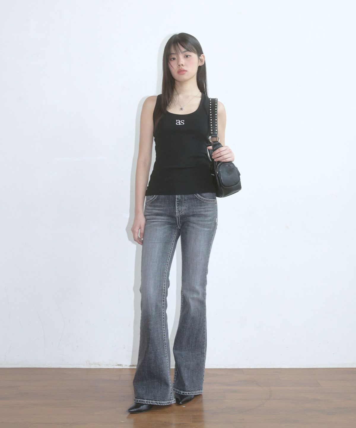 애즈온(ASON) LOE BOOTCUT PANTS / WASHED BLACK
