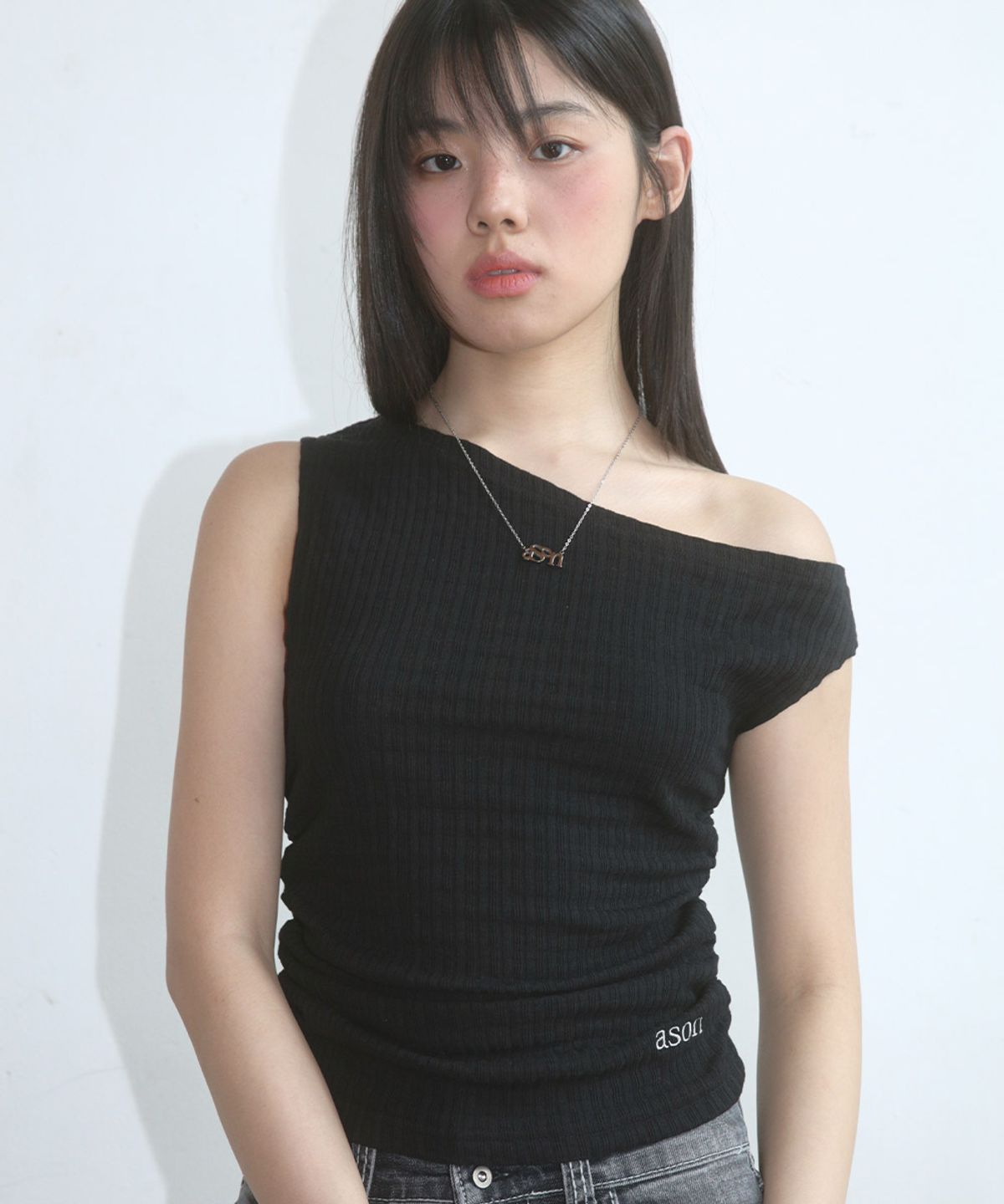 애즈온(ASON) PURE SLEEVELESS / BLACK