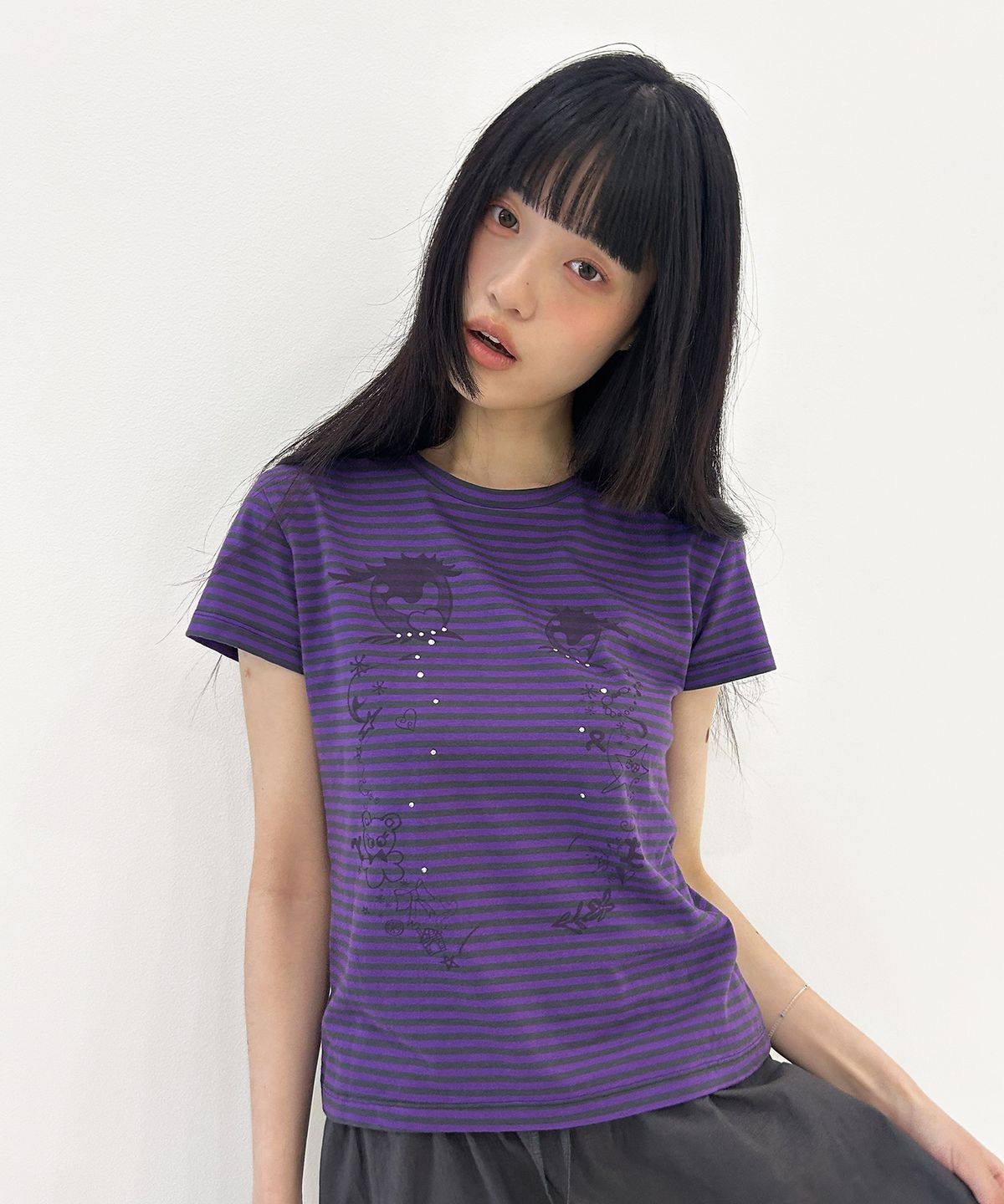 타입서비스(TYPESERVICE) Cry Eyes Stripe Short Sleeve Top [Purple]
