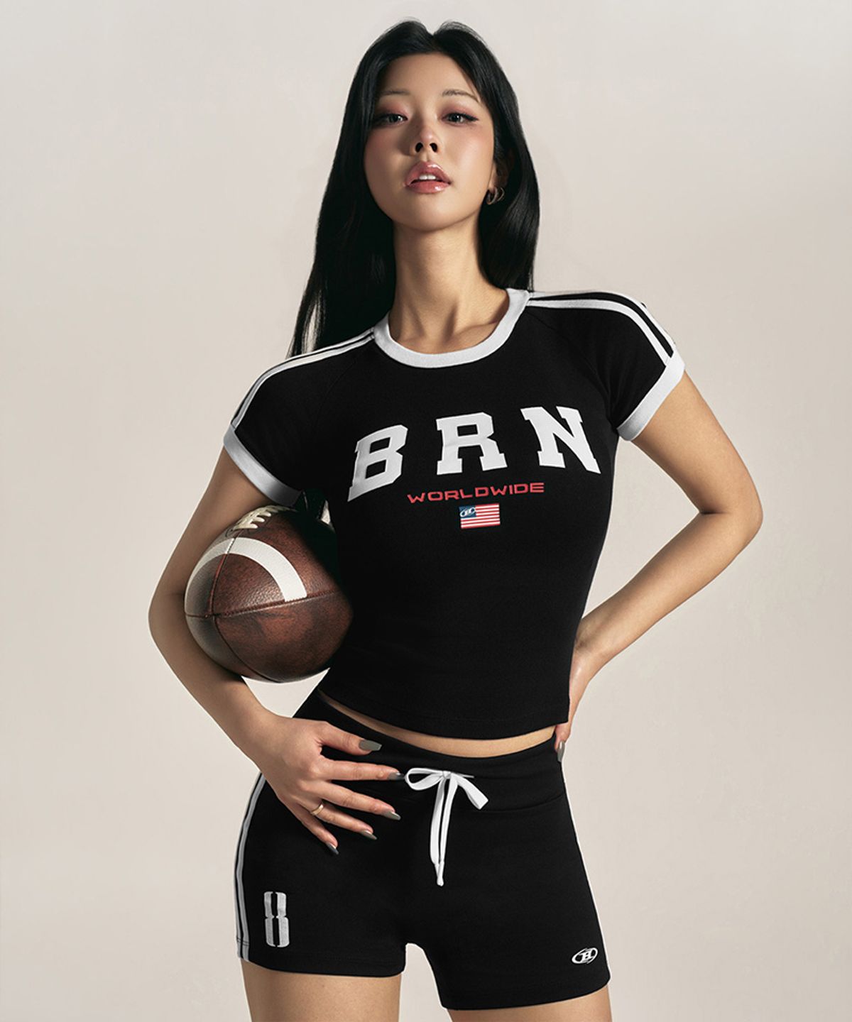 본투윈(BORN TO WIN) W BRN FLAG T-SHIRTS [BLACK]