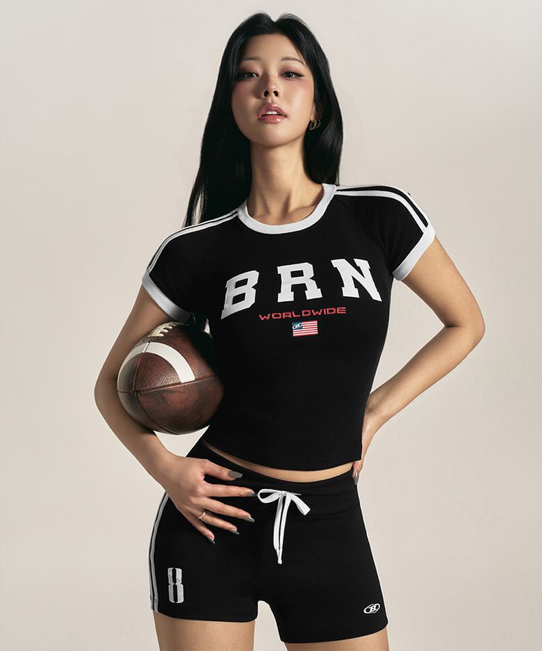 W BRN FLAG T-SHIRTS [BLACK]