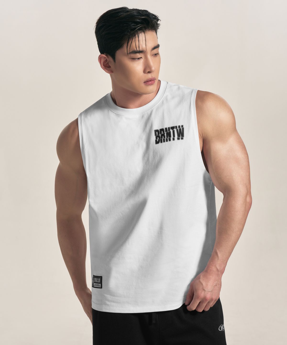 본투윈(BORN TO WIN) BRNTW HALFTONE SLEEVELESS [WHITE]