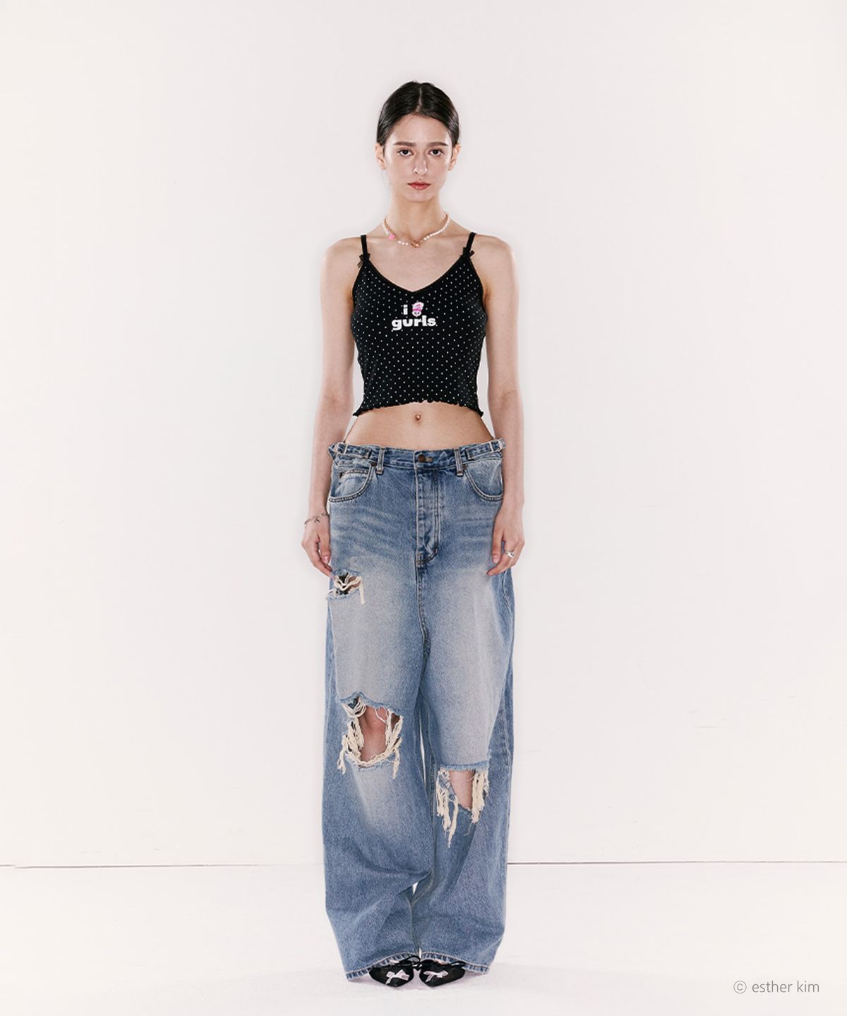 에즈이프 캘리(ASIF CALIE) ESTHER BUNNY X AS IF CALIE BUNNY GURLS DOT SLEEVELESS BLACK
