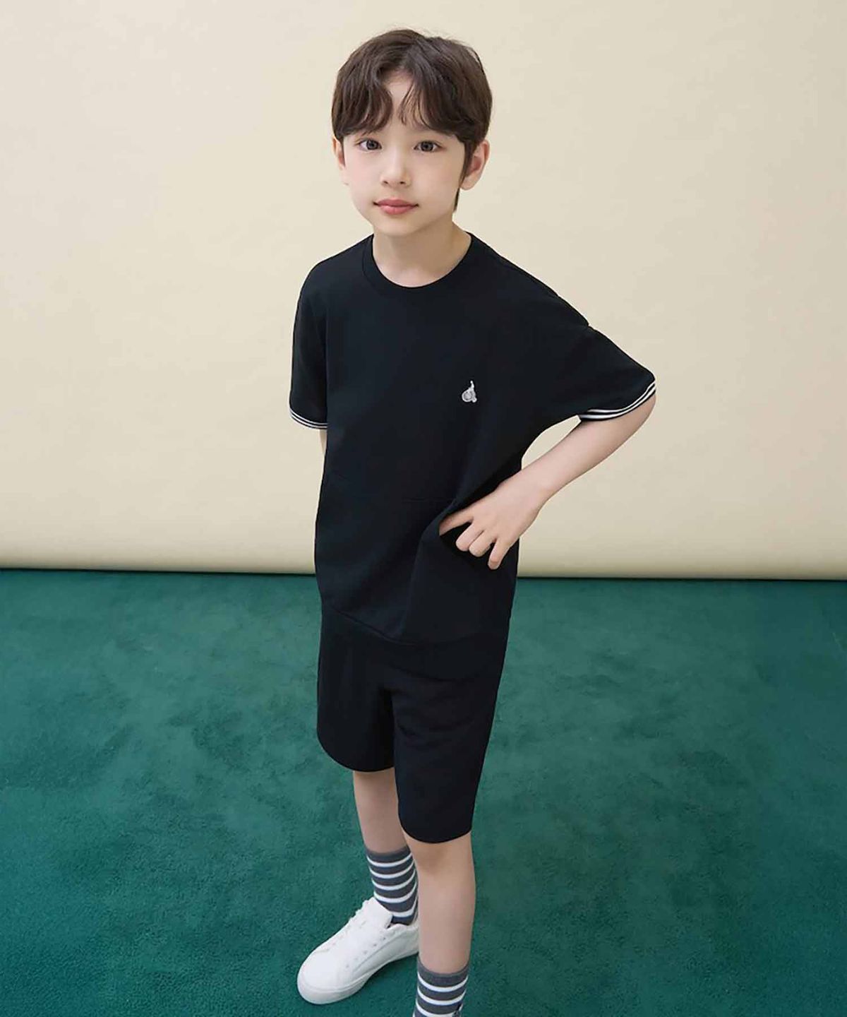 빈폴 키즈(BEANPOLE KIDS) 캥거루 포켓 피케 상하 세트  블랙 (BI6442U065)