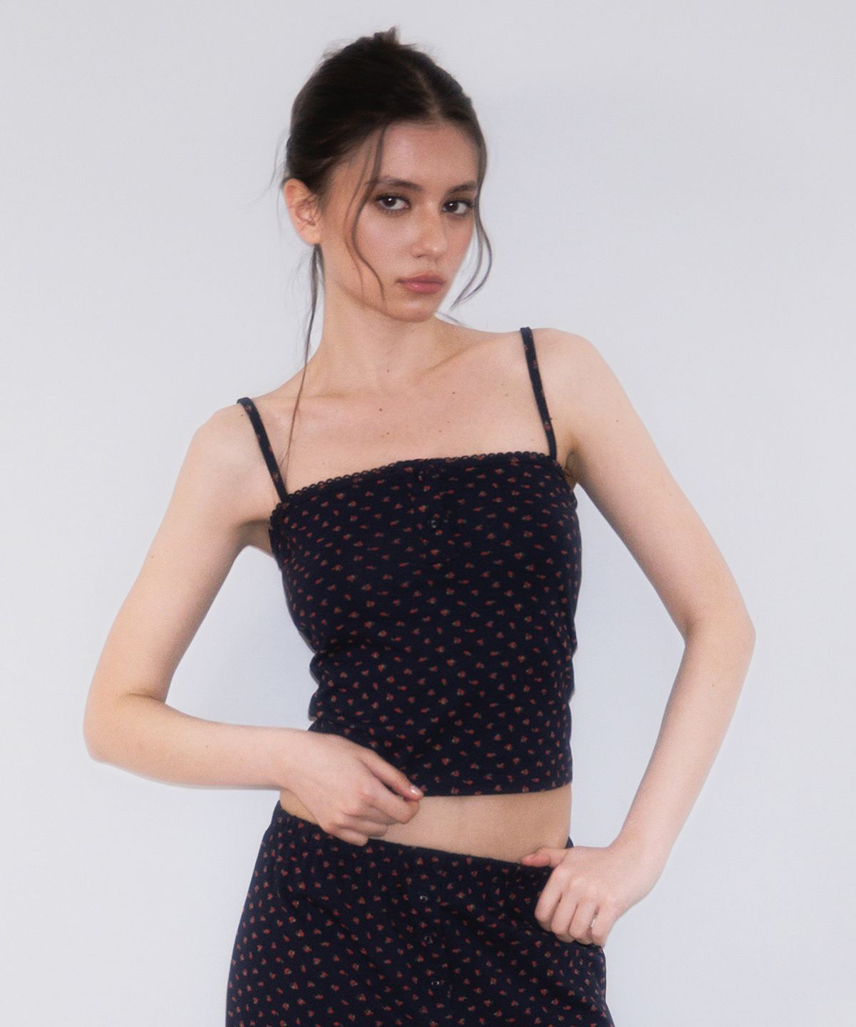 로제프란츠(ROSEFRANTZ) Rose & Berry Lounge Sleeveless [Rose Navy]