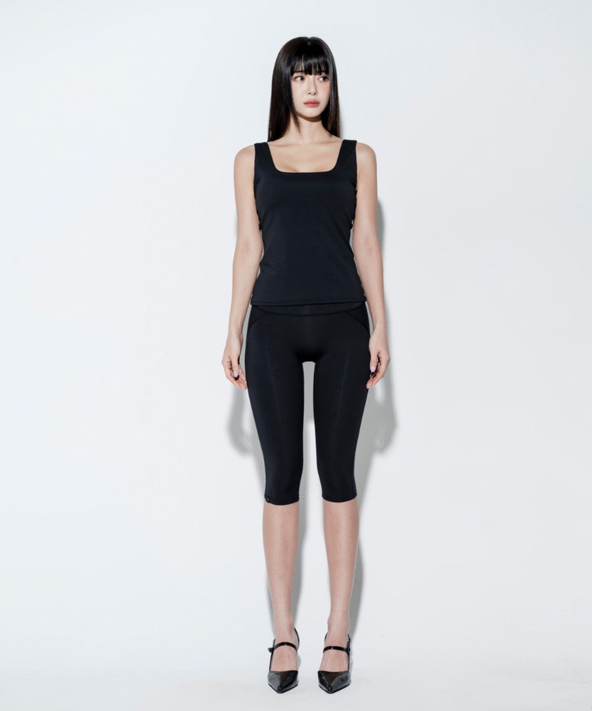 비나앤코(VINAANDCO) 6부 힙업레깅스 - 블랙 (XS/S/M/L/XL)