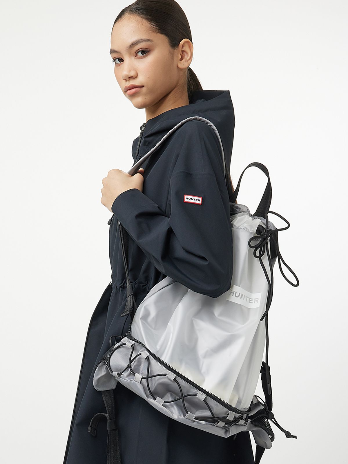 헌터(HUNTER) [UNISEX] 트래블 루센트 투웨이 백팩 - 웜그레이 HEUK300BBZWAG
