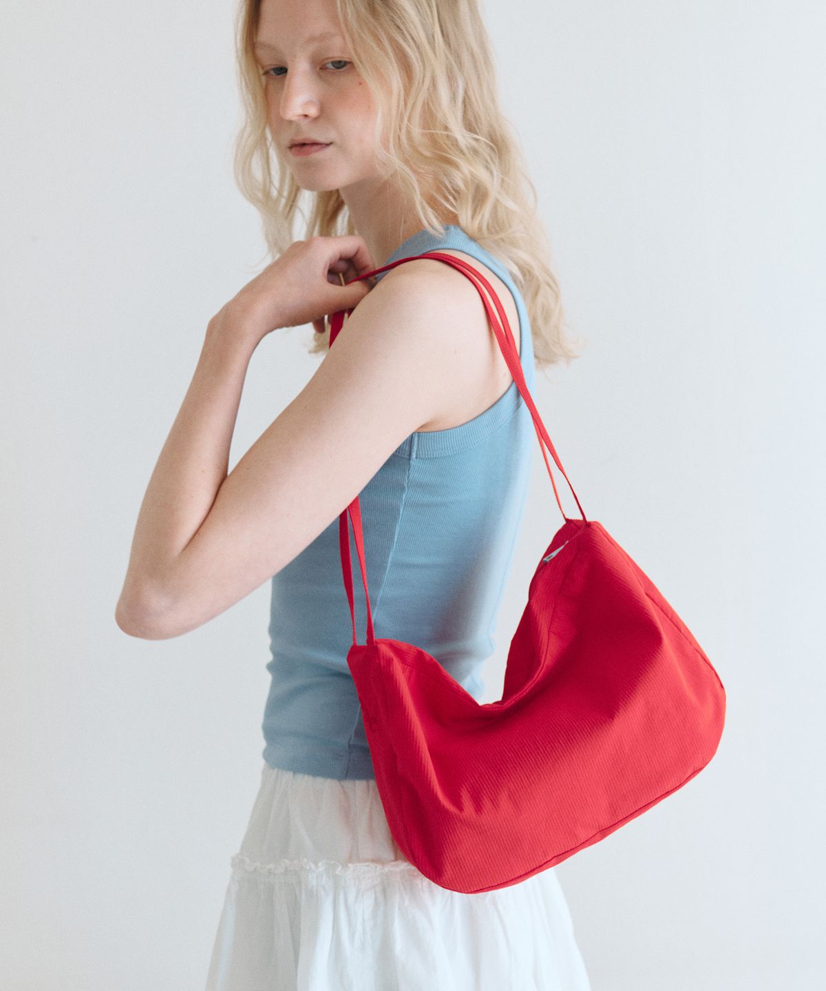 무쿠앤에보니(MUCU AND EBONY) Light Mellow Shoulder Bag _ Tomato Red