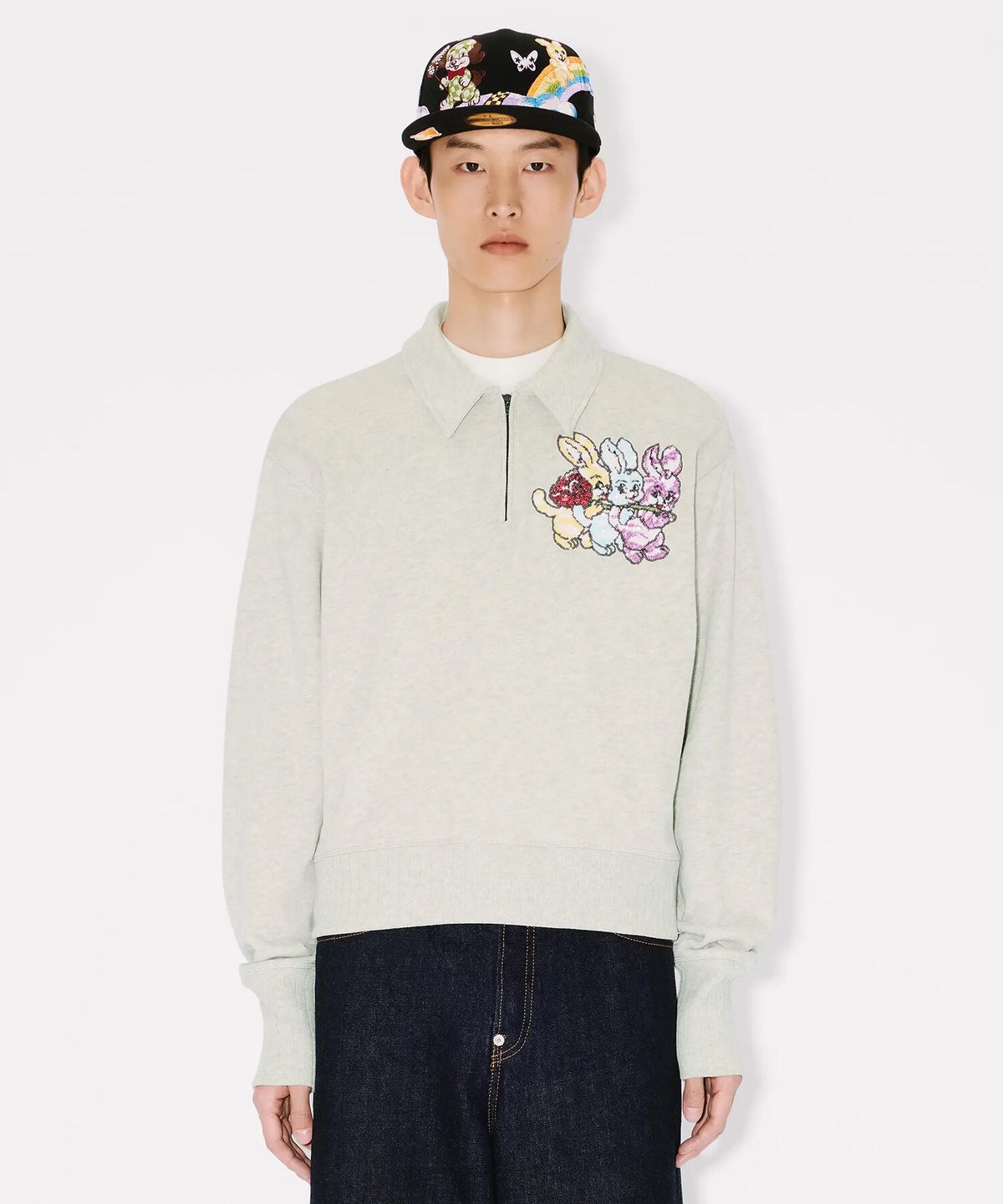 겐조(KENZO) 남성 겐조 카툰 자수 채프먼 하프 집업 스웻셔츠_K265AMWC03LGX
