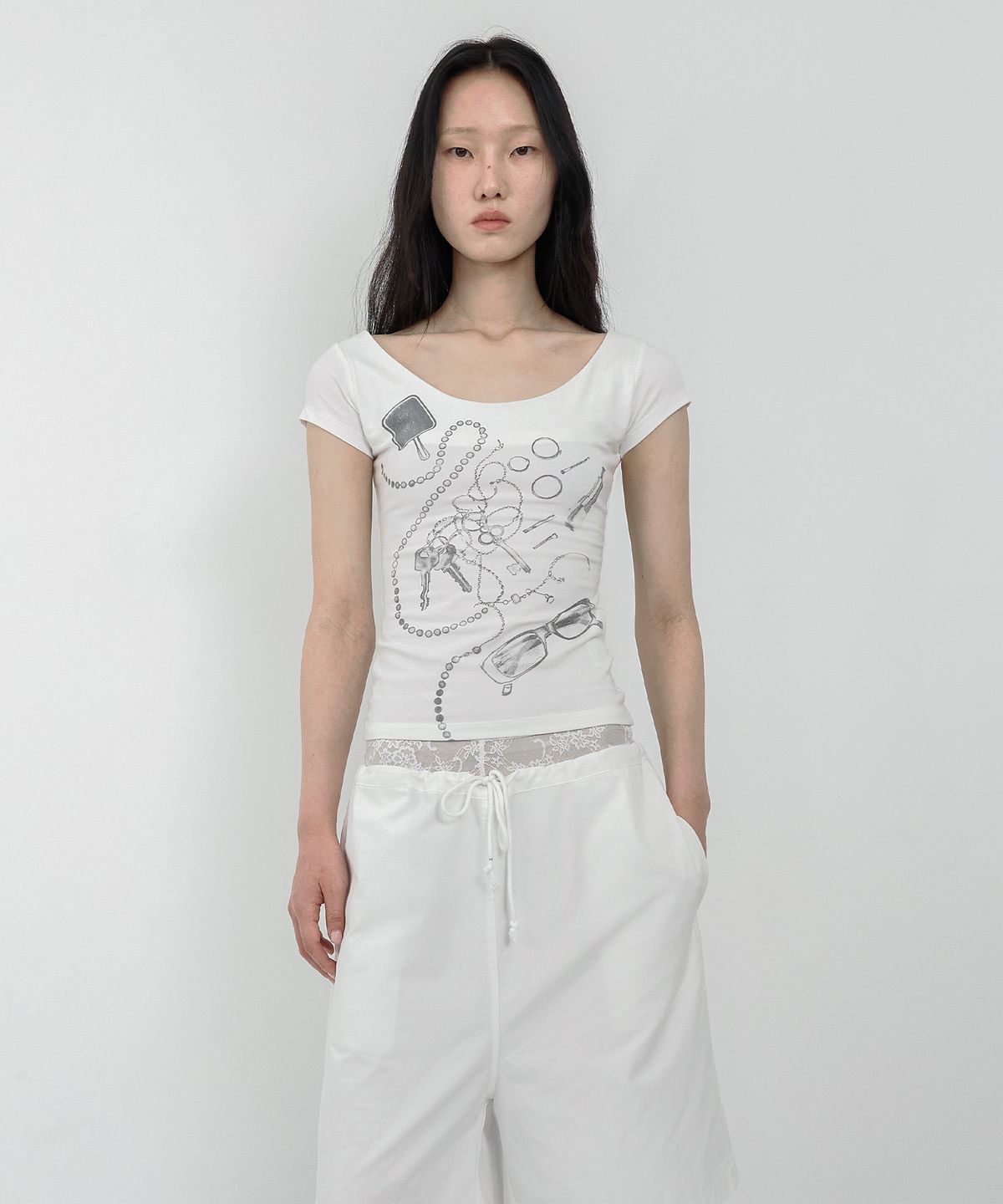 나체(NACHE) OBJECT COLLAGE T-SHIRT IVORY