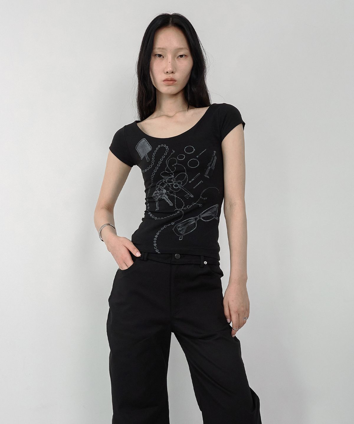 나체(NACHE) OBJECT COLLAGE T-SHIRT BLACK