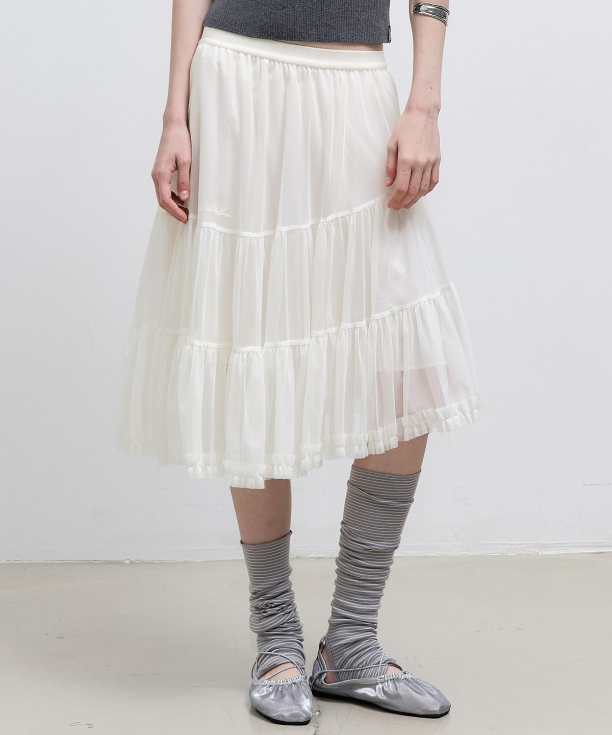 닉앤니콜(NICK&NICOLE) TIERED SHEER LONG SKIRT_CREAM