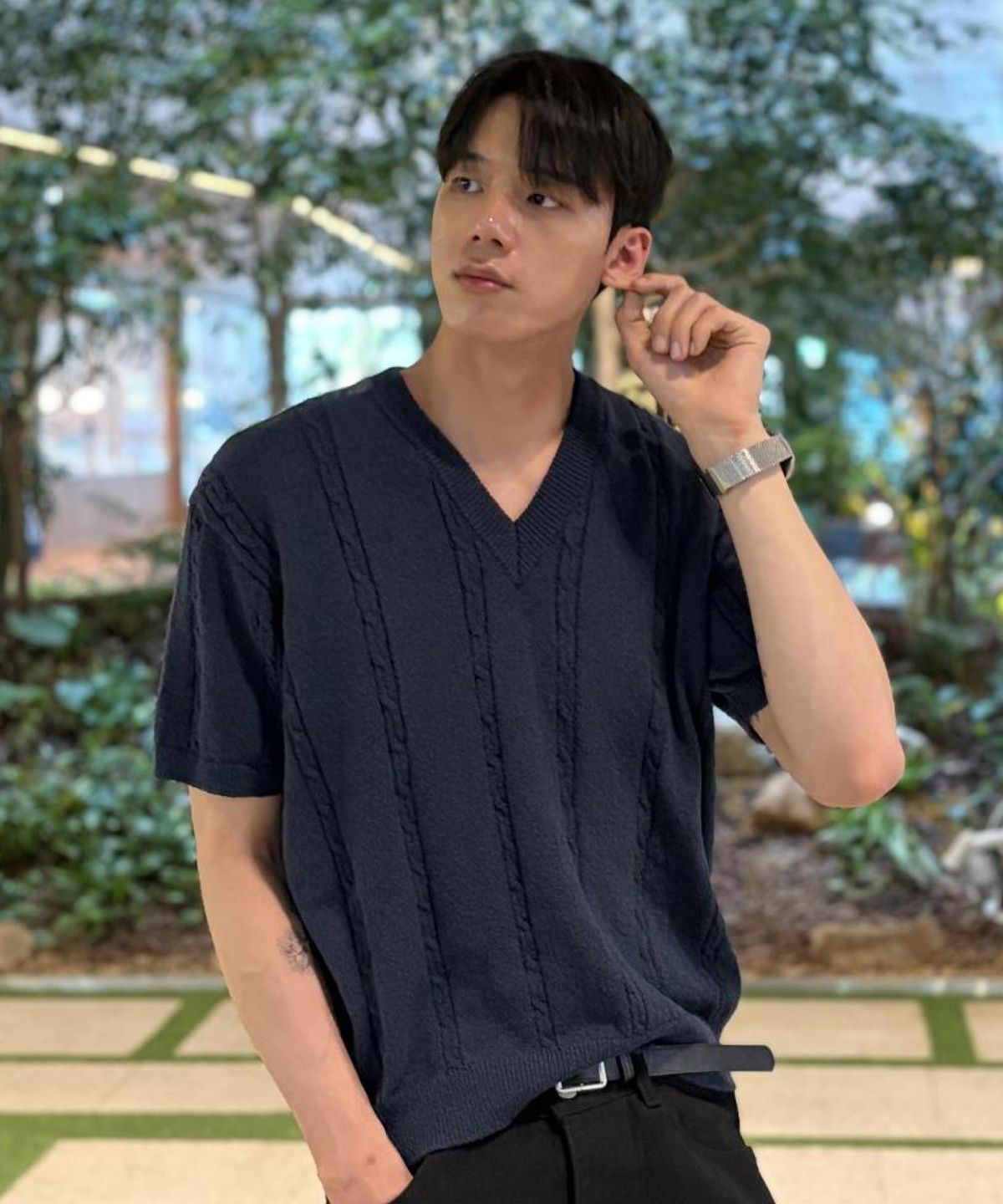 효지(HYOJI) 26 SS 워셔블 케이블 브이넥 크롭 니트 (6컬러)