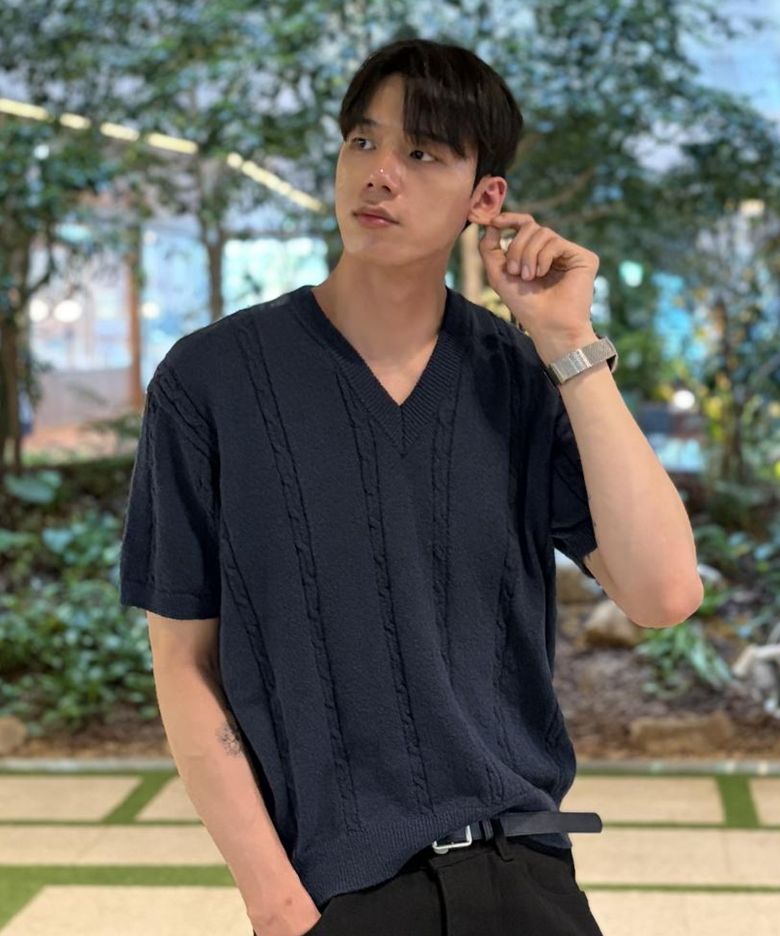 26 SS 워셔블 케이블 브이넥 크롭 니트 (6컬러)