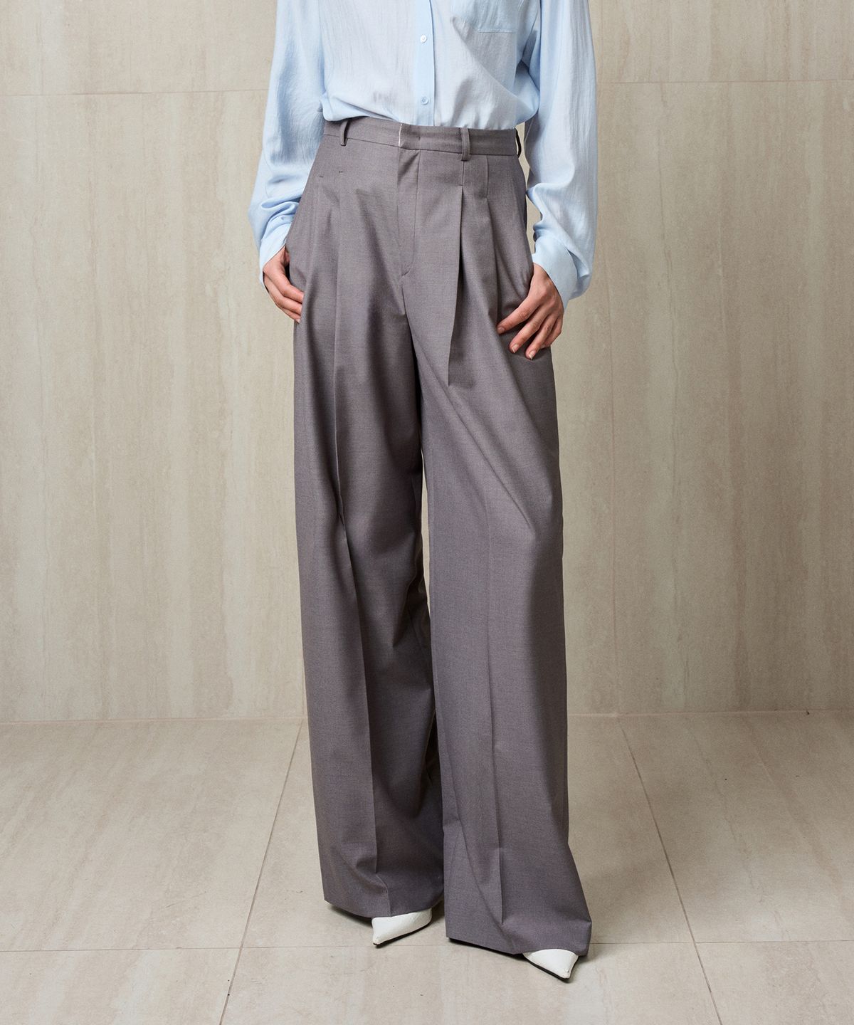 리이(RE RHEE) PLEATED WIDE TROUSERS GRAY