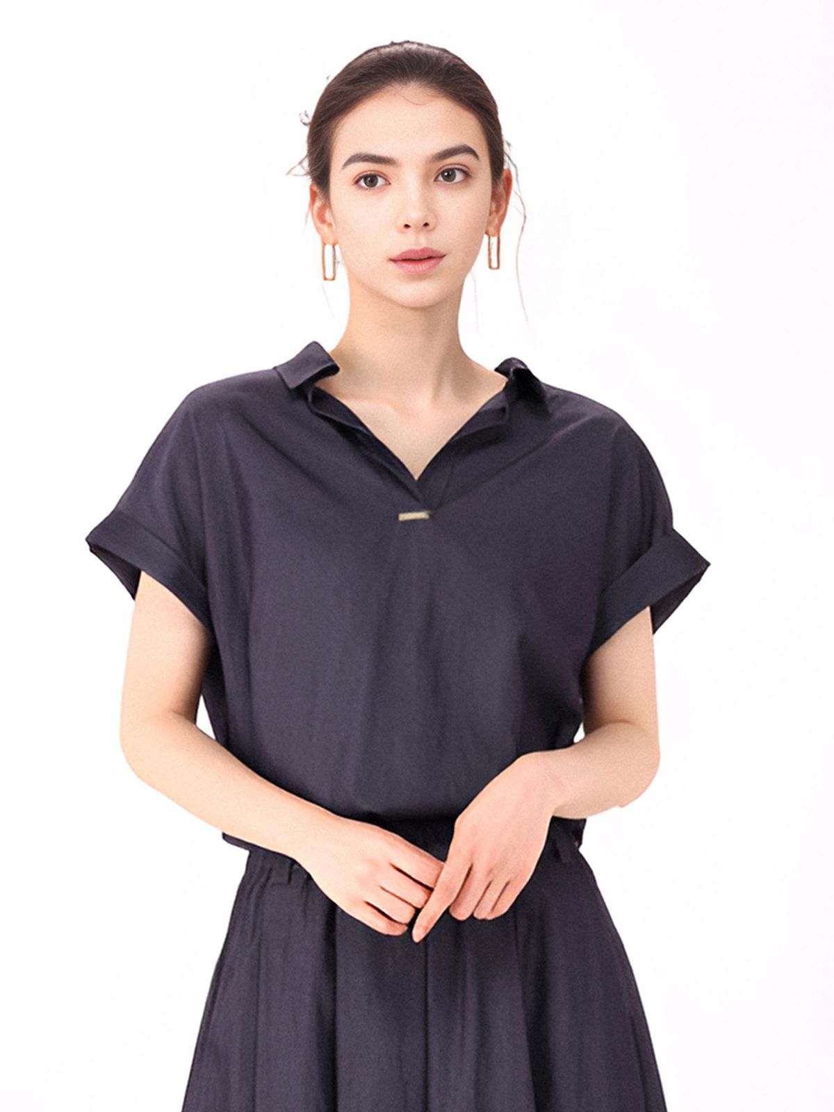 아쿠드(ACUD) Half Sleeve Glossy Blouse _Denim