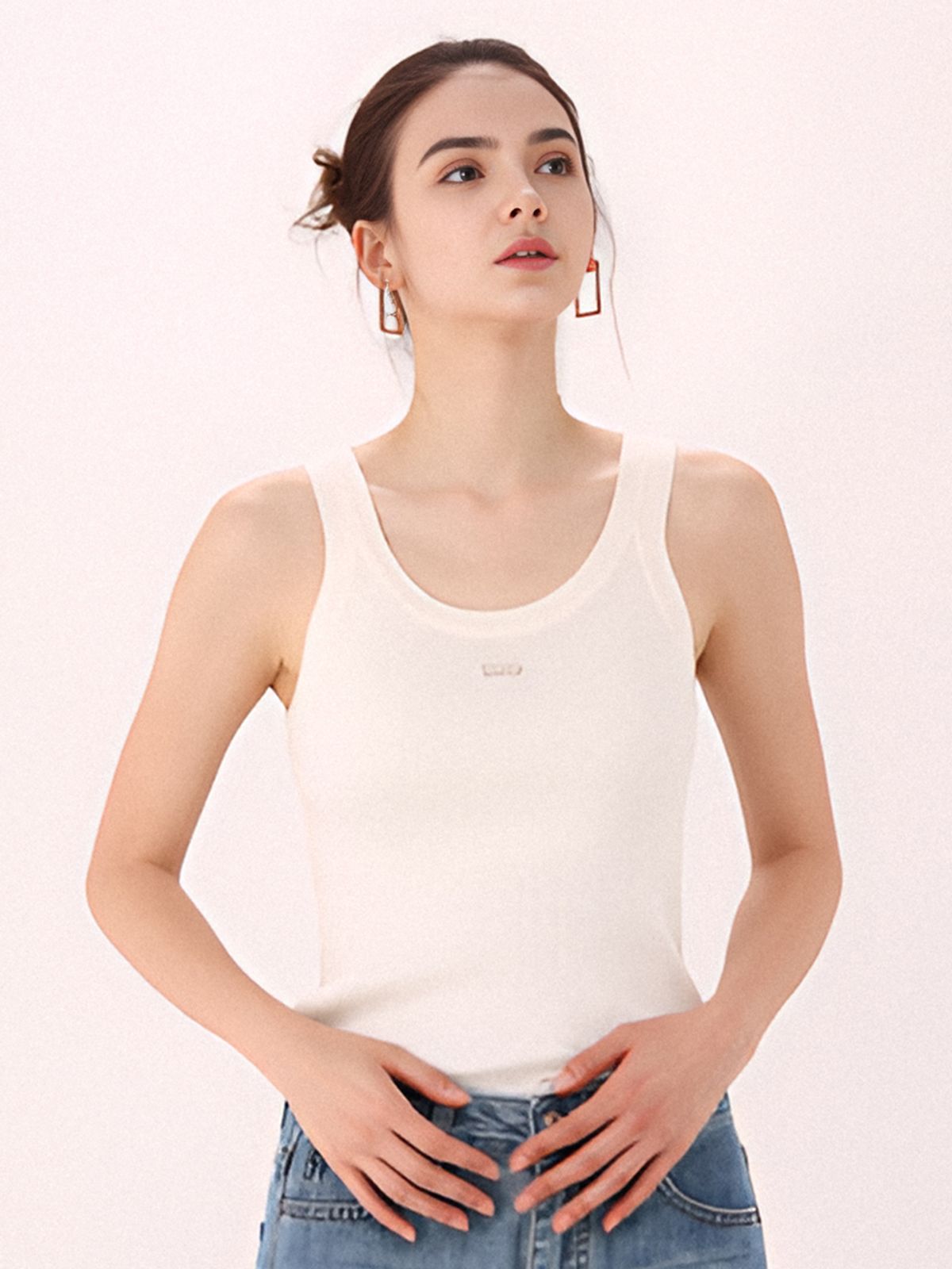 아쿠드(ACUD) Sleeveless Ribbed Knit _Ivory