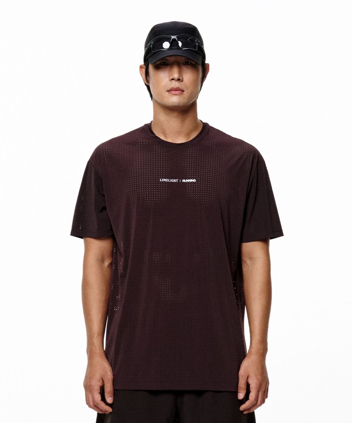 라임라잇 어패럴(LIMELIGHT APPAREL) LLR 로고 러닝 티셔츠 (브라운/화이트)