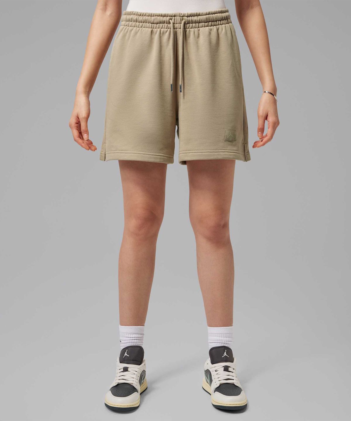 나이키(NIKE) 조던 플라이트 플리스 쇼츠 W - 카키:라임스톤 / IF1155-247