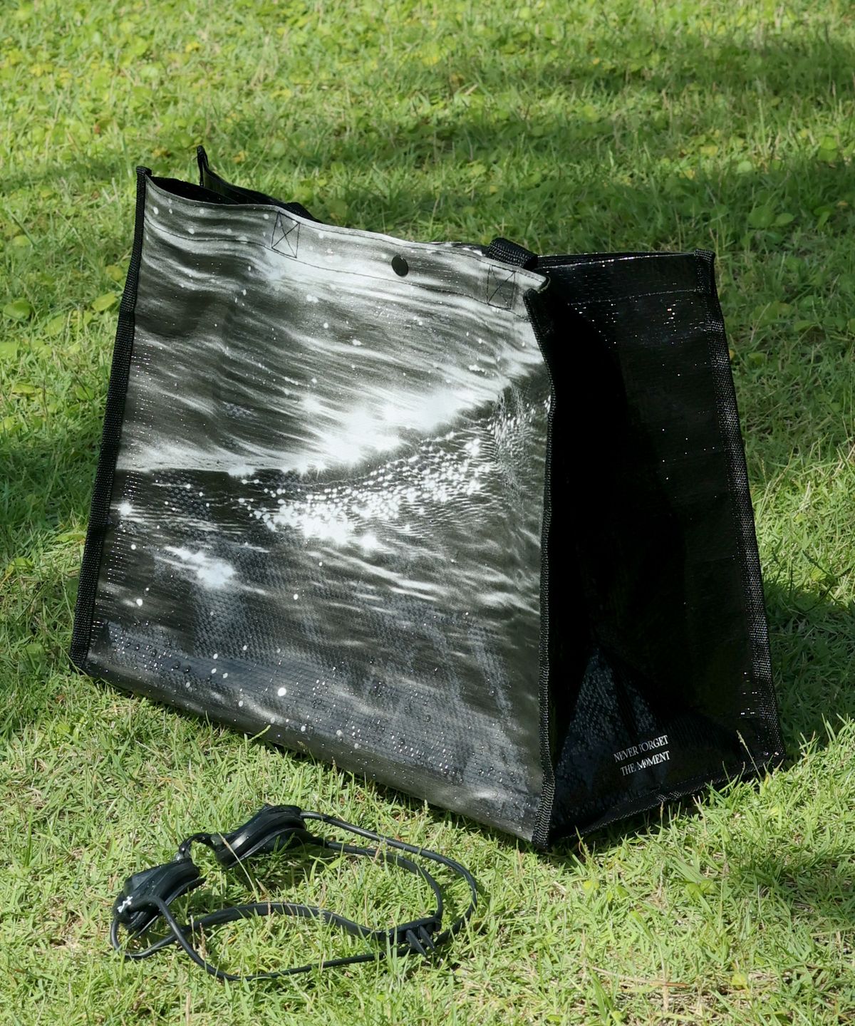 포그보우(FOGBOW) gleam tarpaulin bag 여름 가방 타포린백