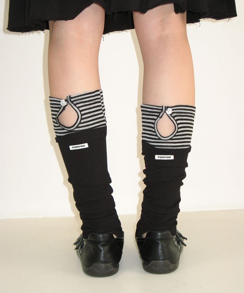 LAYERED OPEN TOE LEG WARMERS BLACK STRIPE