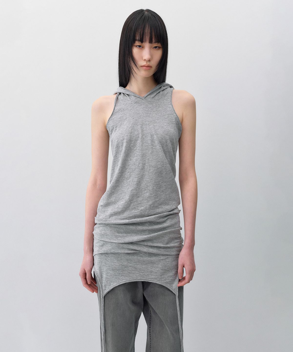 인사일런스 우먼(INSILENCE WOMEN) 레이어드 후디 슬리브리스 MELANGE GREY