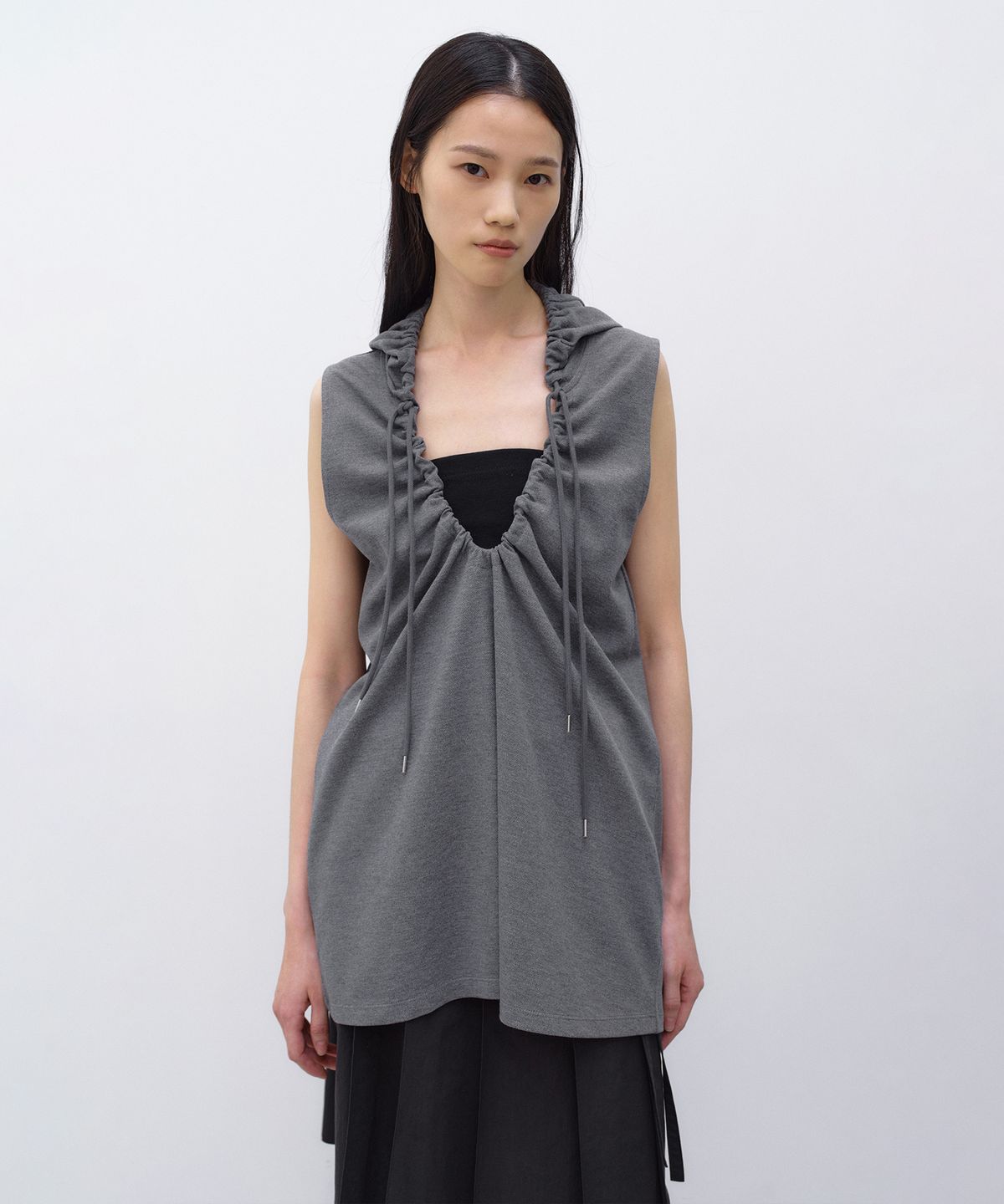 인사일런스 우먼(INSILENCE WOMEN) 스트링 후디드 탑 MELANGE GREY