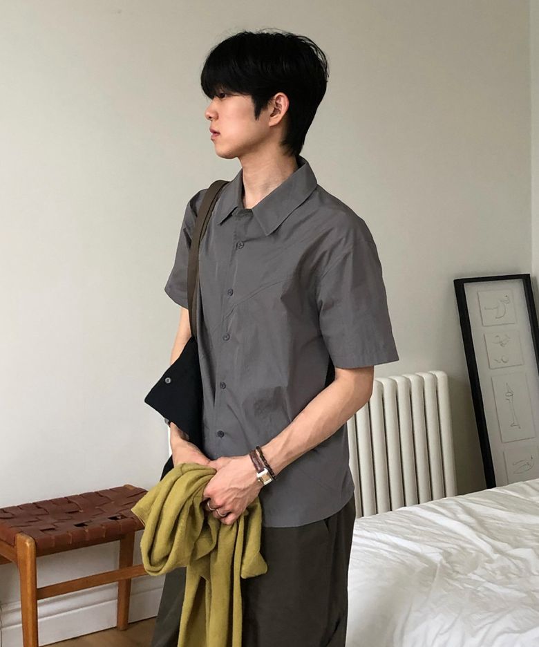 [임서진×미세키서울 맨] Line open collar shirt CHARCOAL