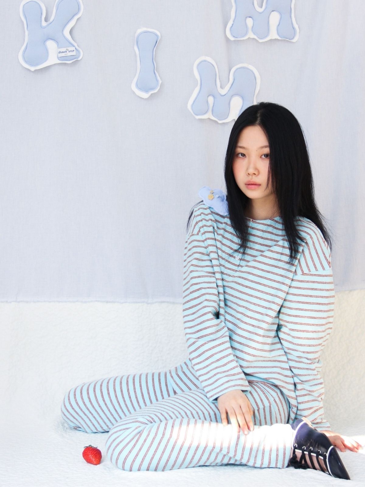 구름킴(GULEMKIM) Ice Cream Striped Suit Trousers