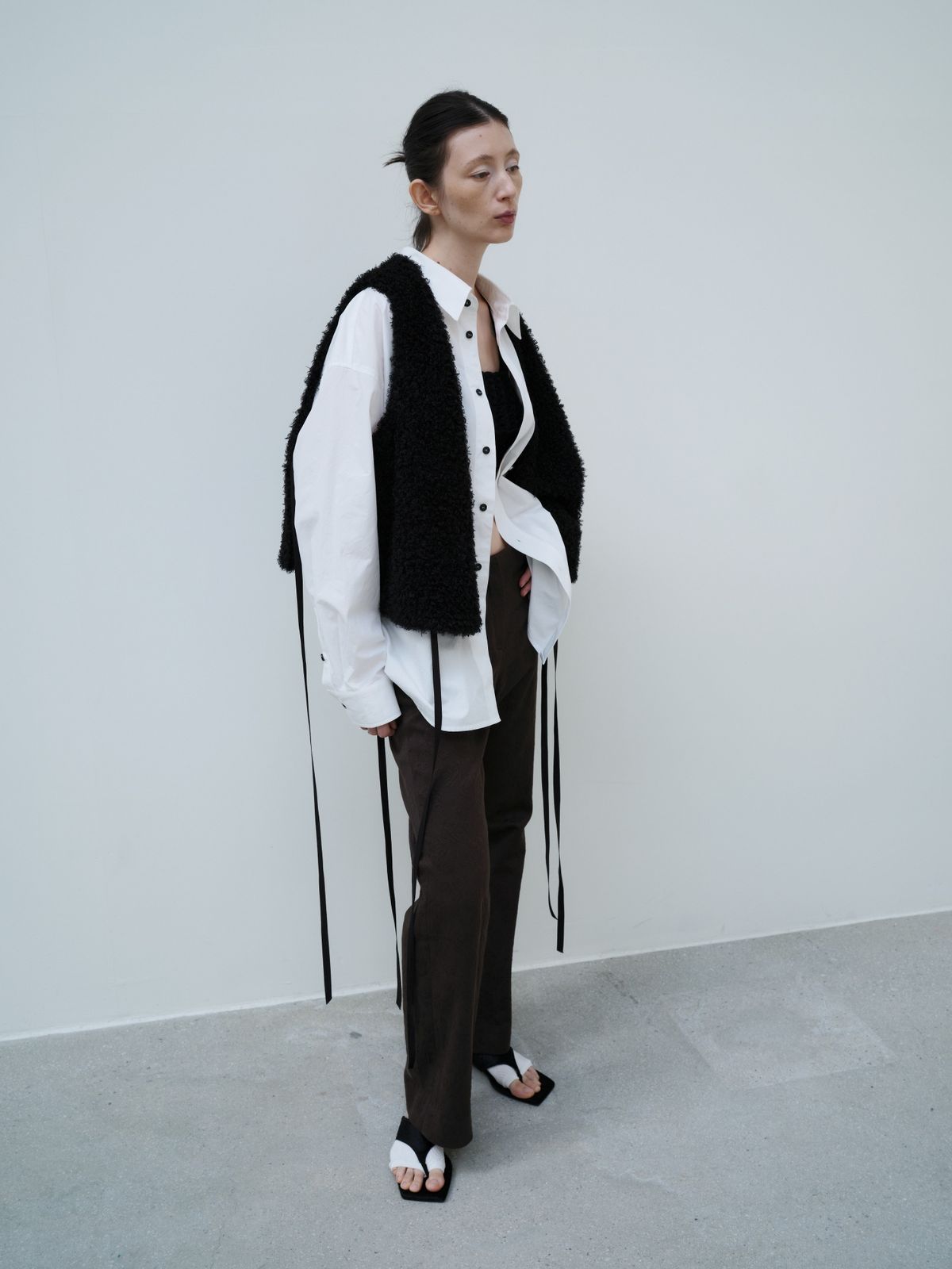잡화룸(JABHUAROOM) SILENT FLARE PANTS, (JACQUARD)