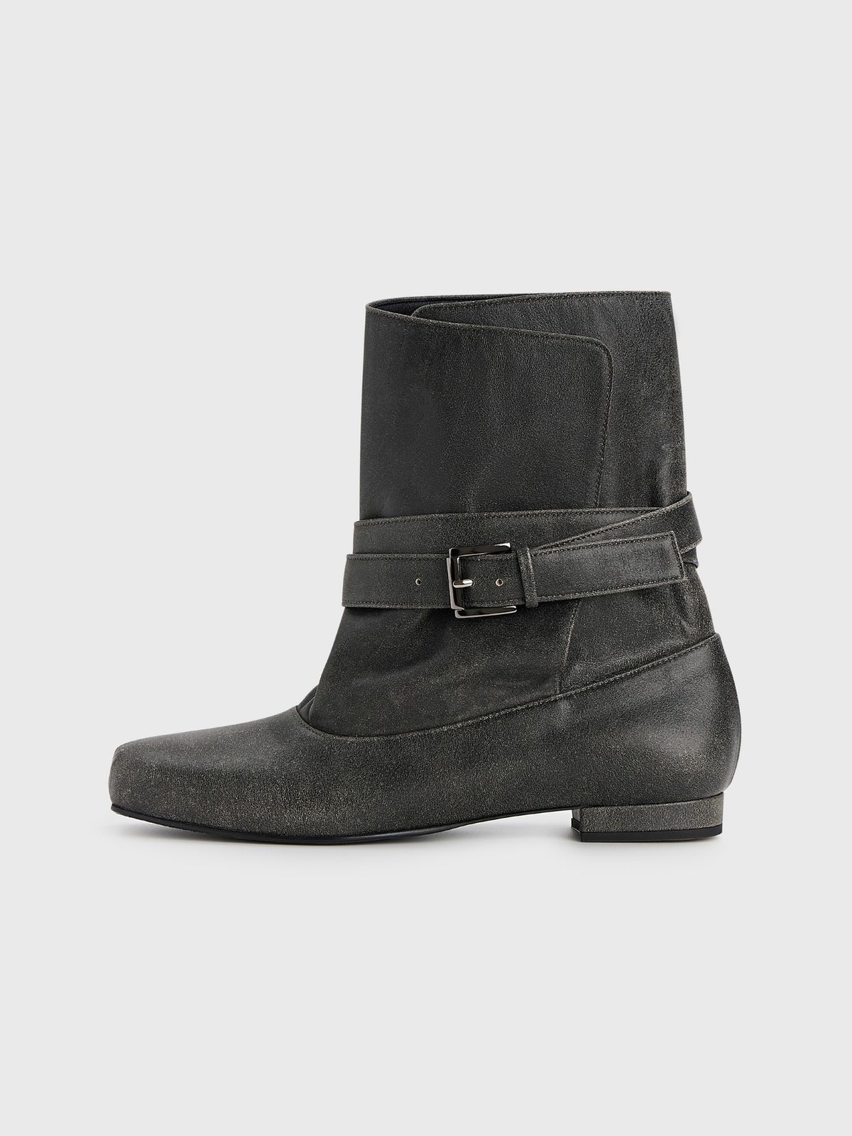 잡화룸(JABHUAROOM) RAW SQUARE ANKLE BOOTS
