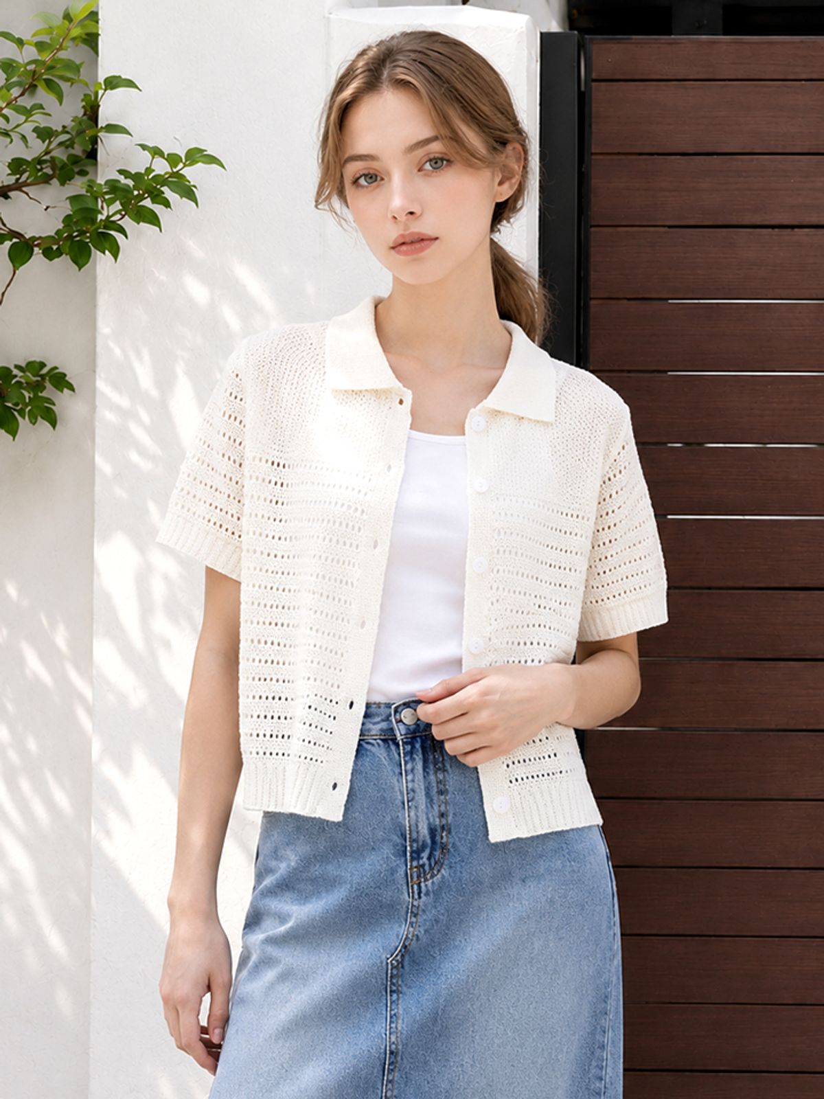 페이지플린(PAIGEFLYNN) 펀칭오픈버튼카라니트_S6BKN002C