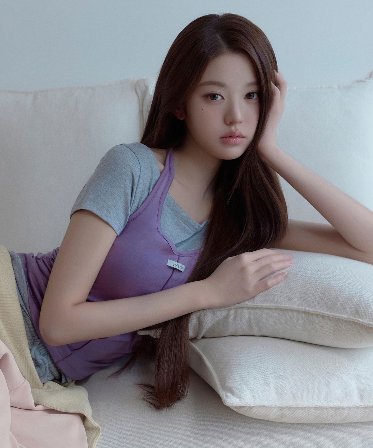로라로라(ROLAROLA) HALTER LAYERD T-SHIRT SET PU+M/GY