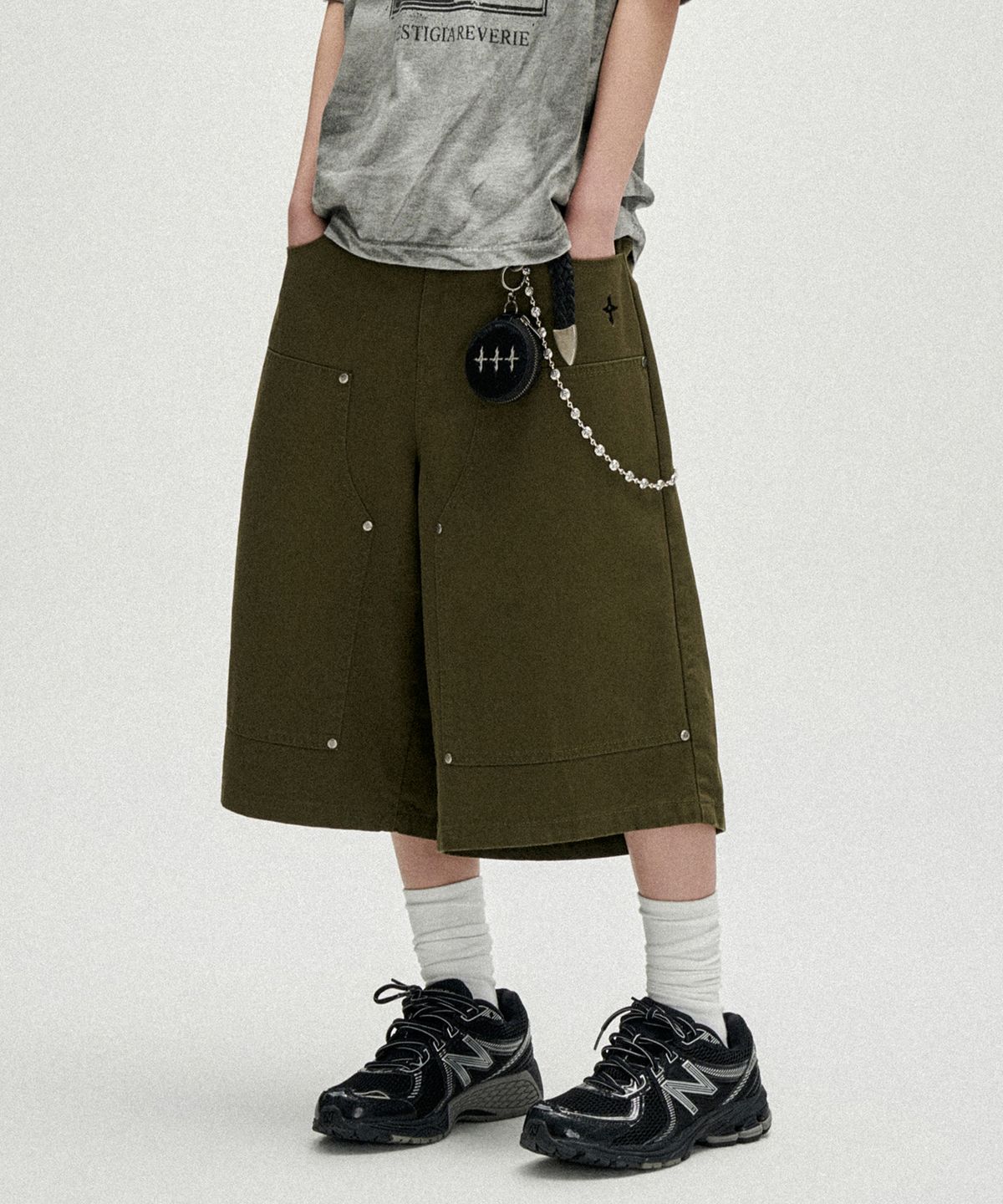 낫포너드(NOT4NERD) Symbol Sequence Carpenter Bermuda Shorts - Khaki