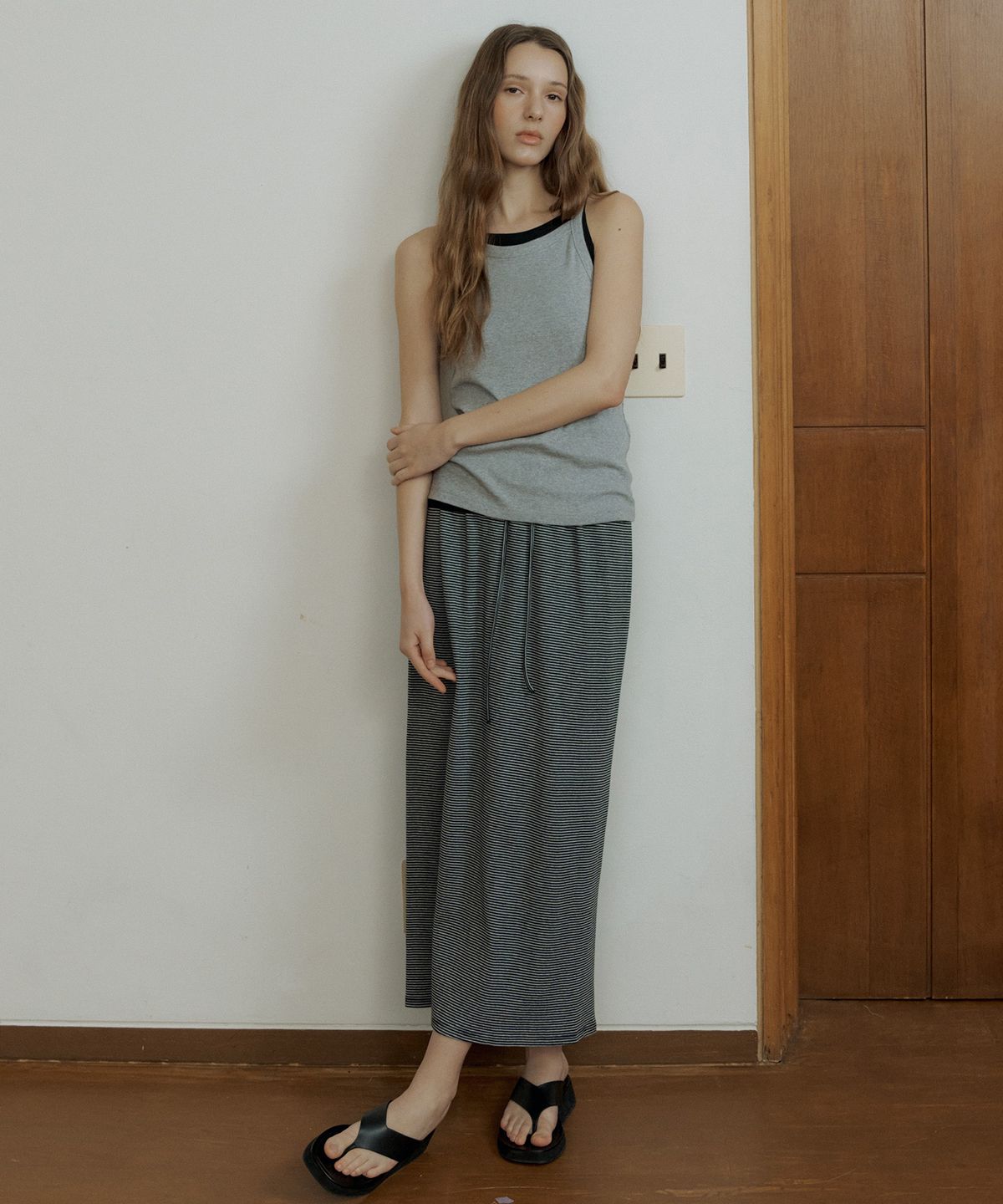 오떼뜨(OCTETTE) RIB STRIPE STRING SKIRTS_2COLOR