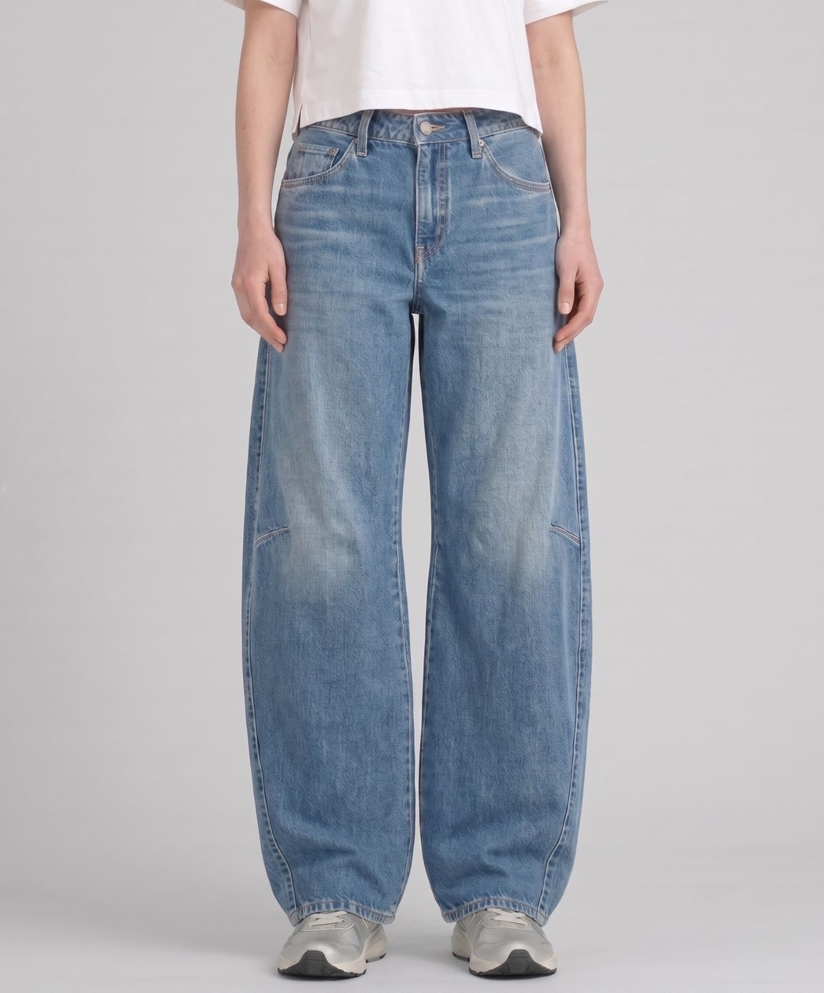 오드프레젠트(ODDPRESENT) Double Dart Denim