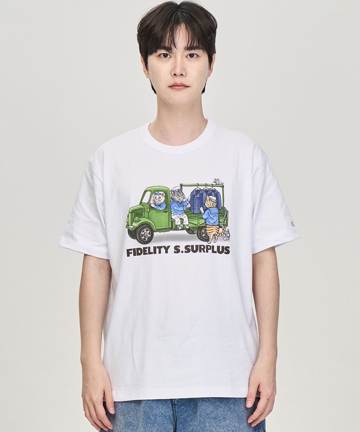 피델리티(FIDELITY) 네이비캣 티셔츠 화이트