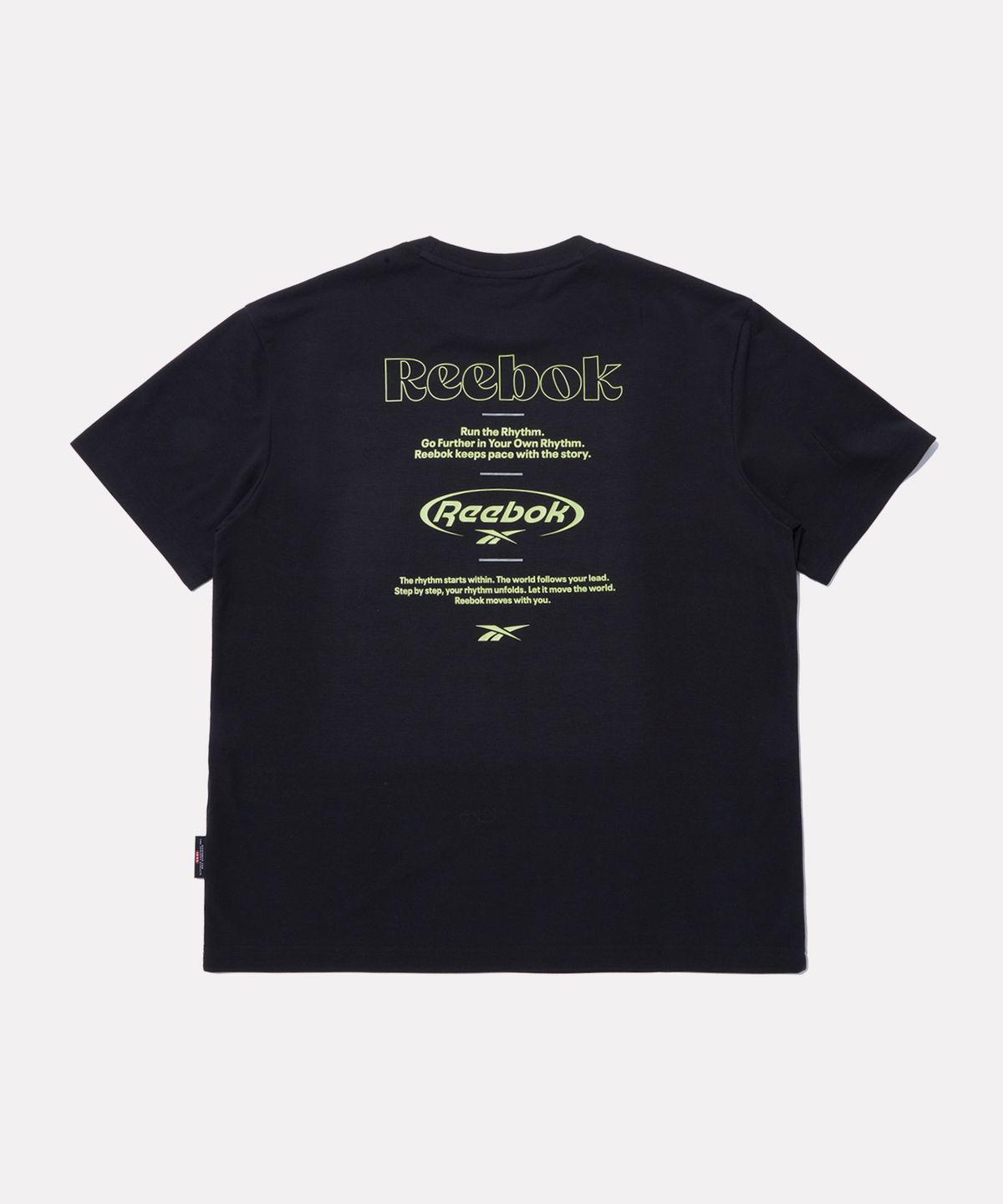 리복(REEBOK) 아카이브 로고 드라이 쿨 반팔티 - 블랙
