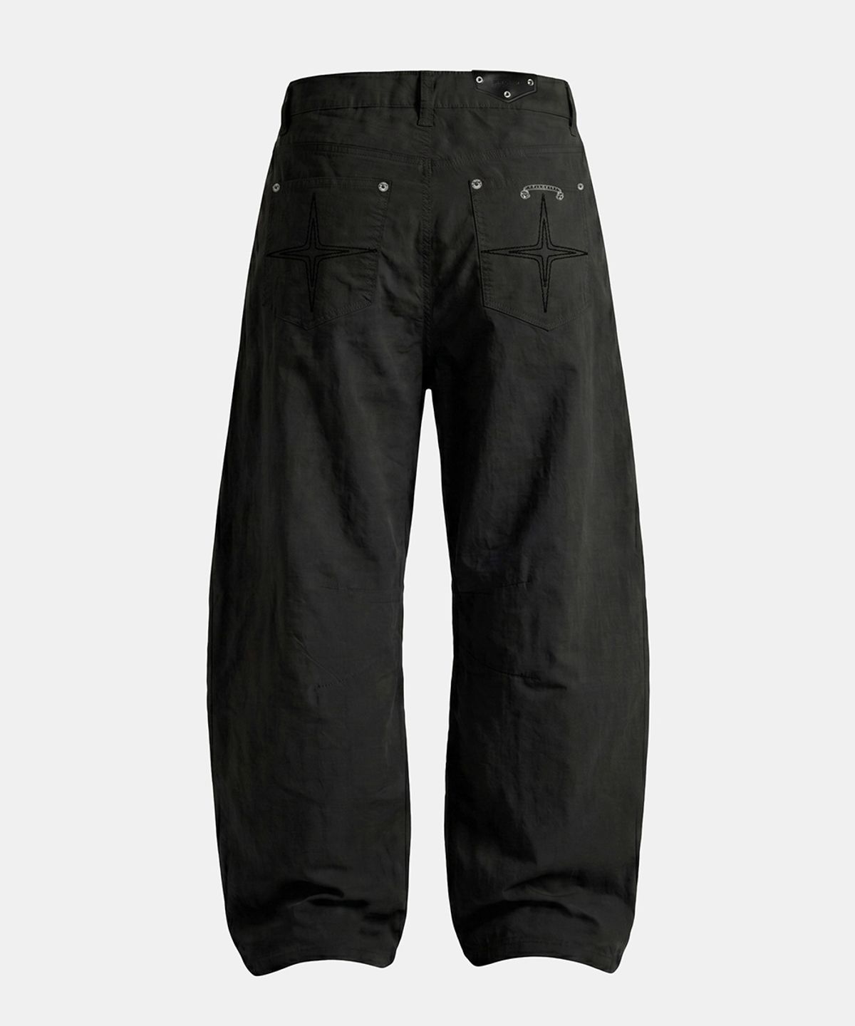 배드블러드(BADBLOOD) Contour Lightweight Curved Fit Pants - Black