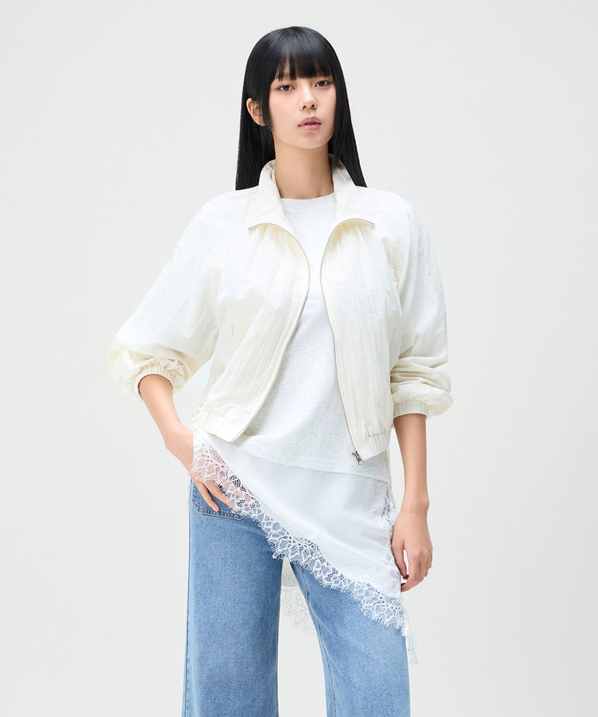 미쏘(MIXXO) 하이넥 셔링 긴팔 점퍼_MIWJJG522B