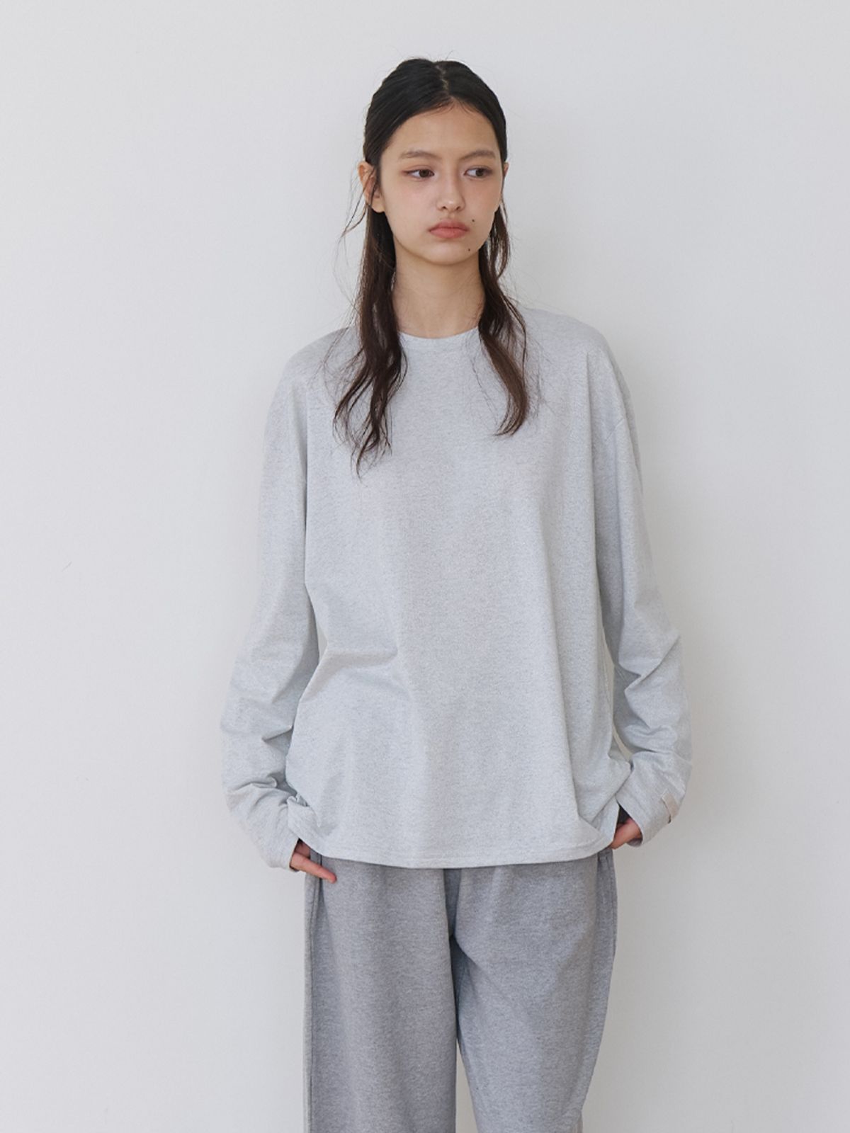 카인더베이비(KINDABABY) shimmer long sleeve tee - pearl silver