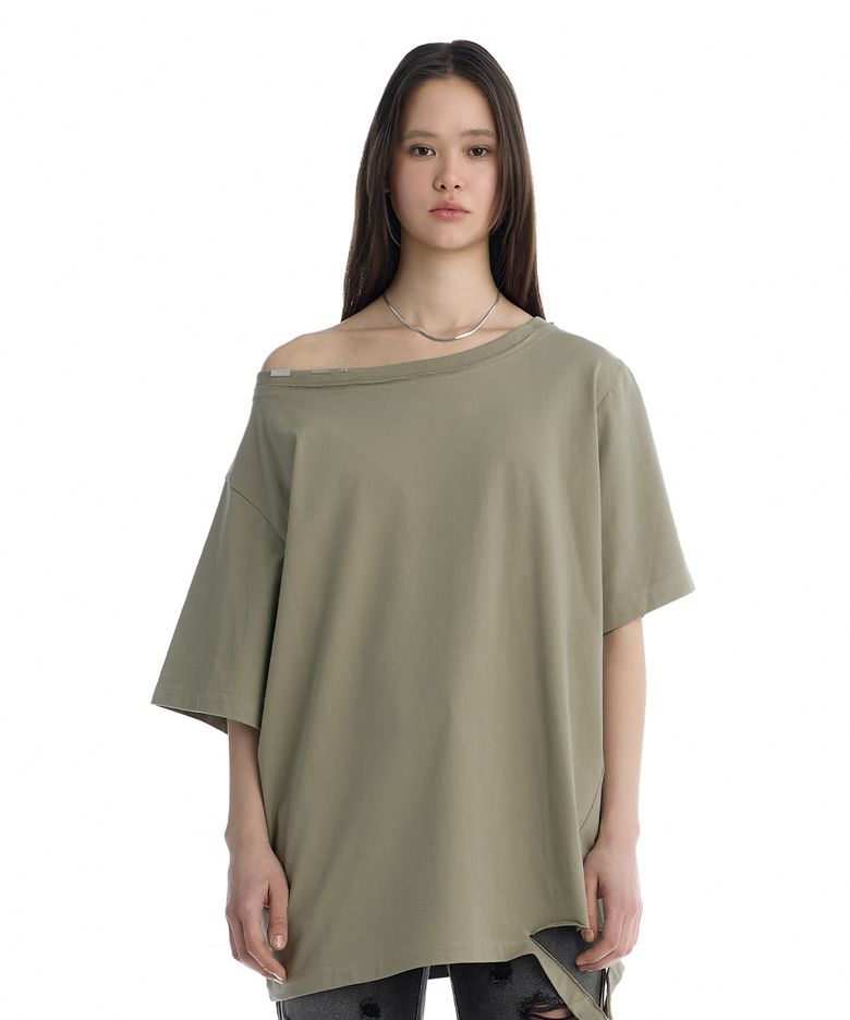 Off-Shoulder Raw Edge T-Shirt [ Khaki ]