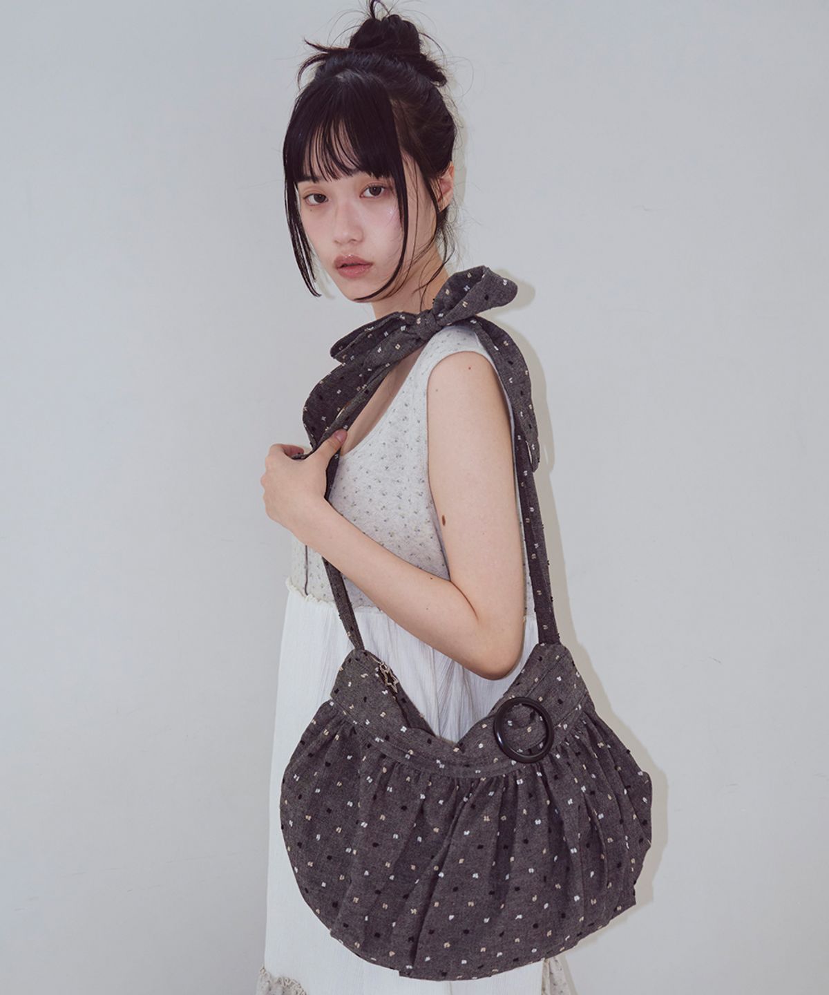 오피쉬(OAFISH) Tie Shirring Shoulder Bag, Dot