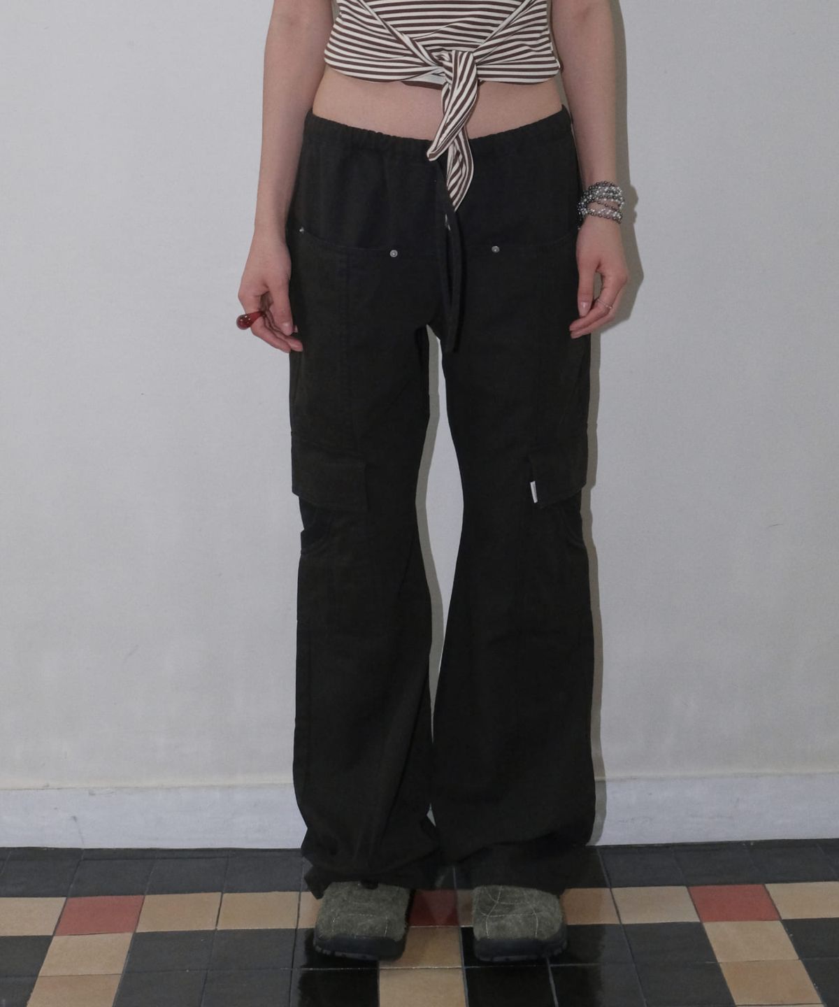 오디너리 홀리데이(ORDINARY HOLIDAY) BANDING CARGO PANTS [BLACK]
