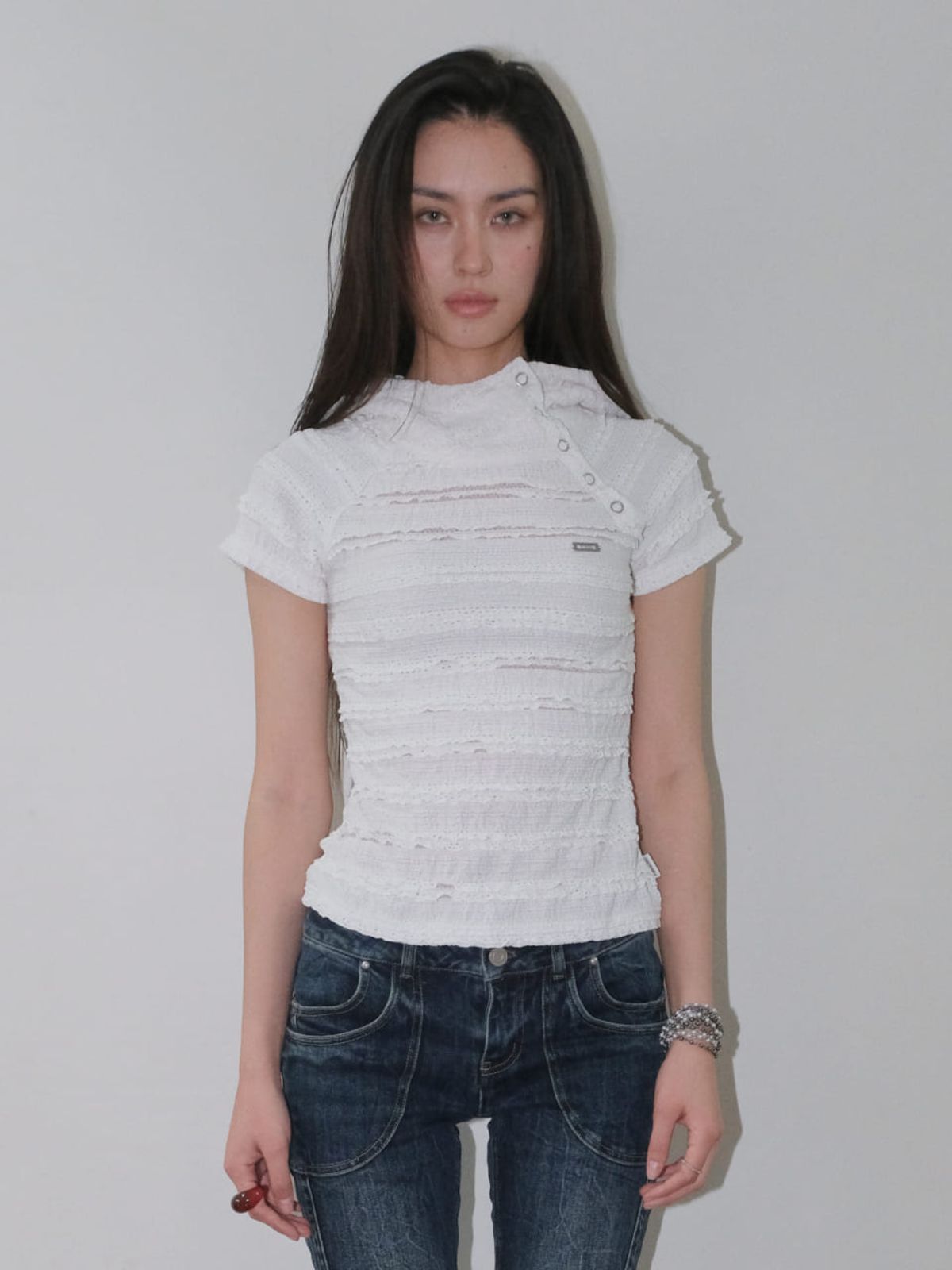 오디너리 홀리데이(ORDINARY HOLIDAY) FRILL HOODIE [IVORY]