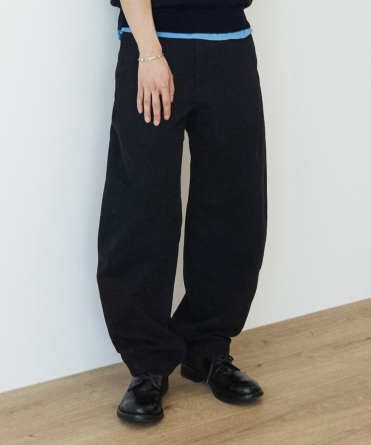 유니온블루(UNION BLUE) BARREL TEXTURED PANTS [DYED BLACK]