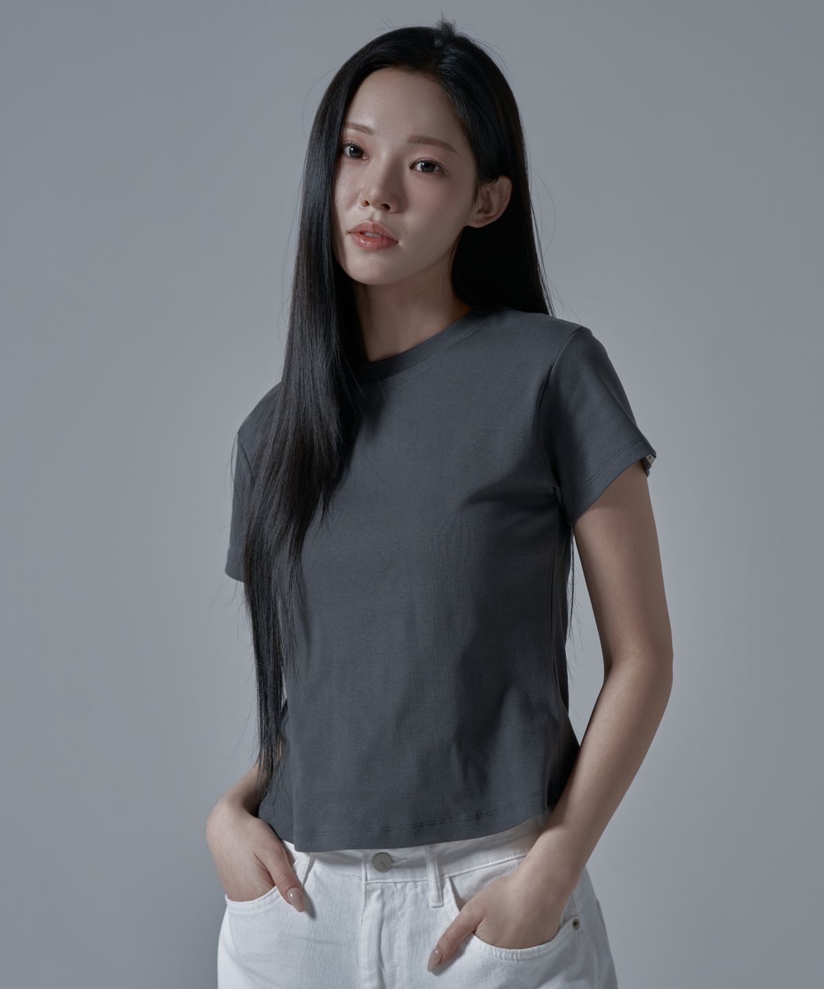 와르 포 우먼(WAARFORWOMAN) WT-60 슬림 라인 반팔 티셔츠_차콜 [S,M]